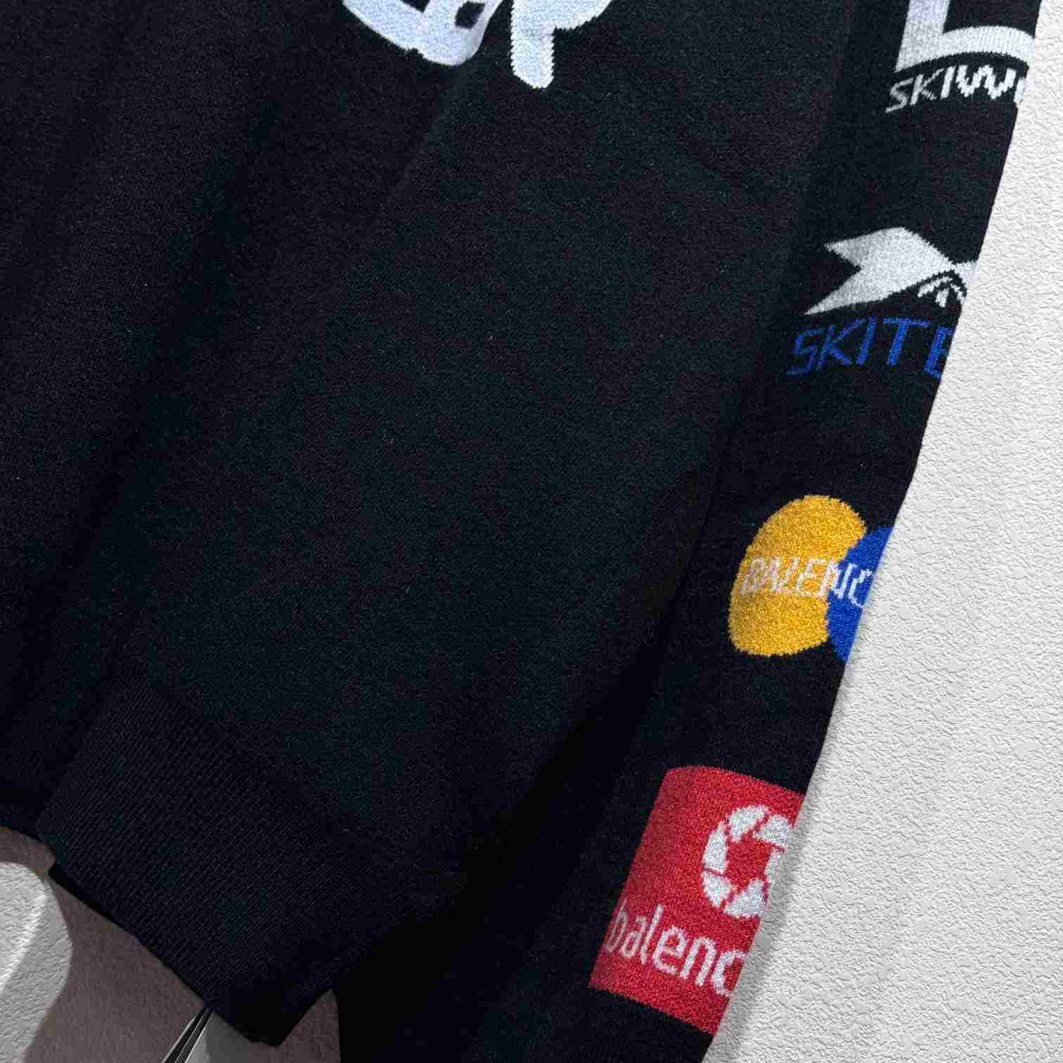 Balenciaga Ski Long Sleeve Turtleneck In Black - FashionPlug