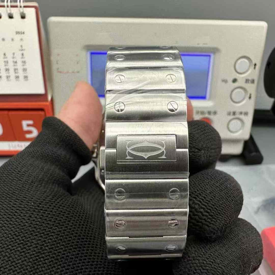 Cartier Watch  - FashionPlug