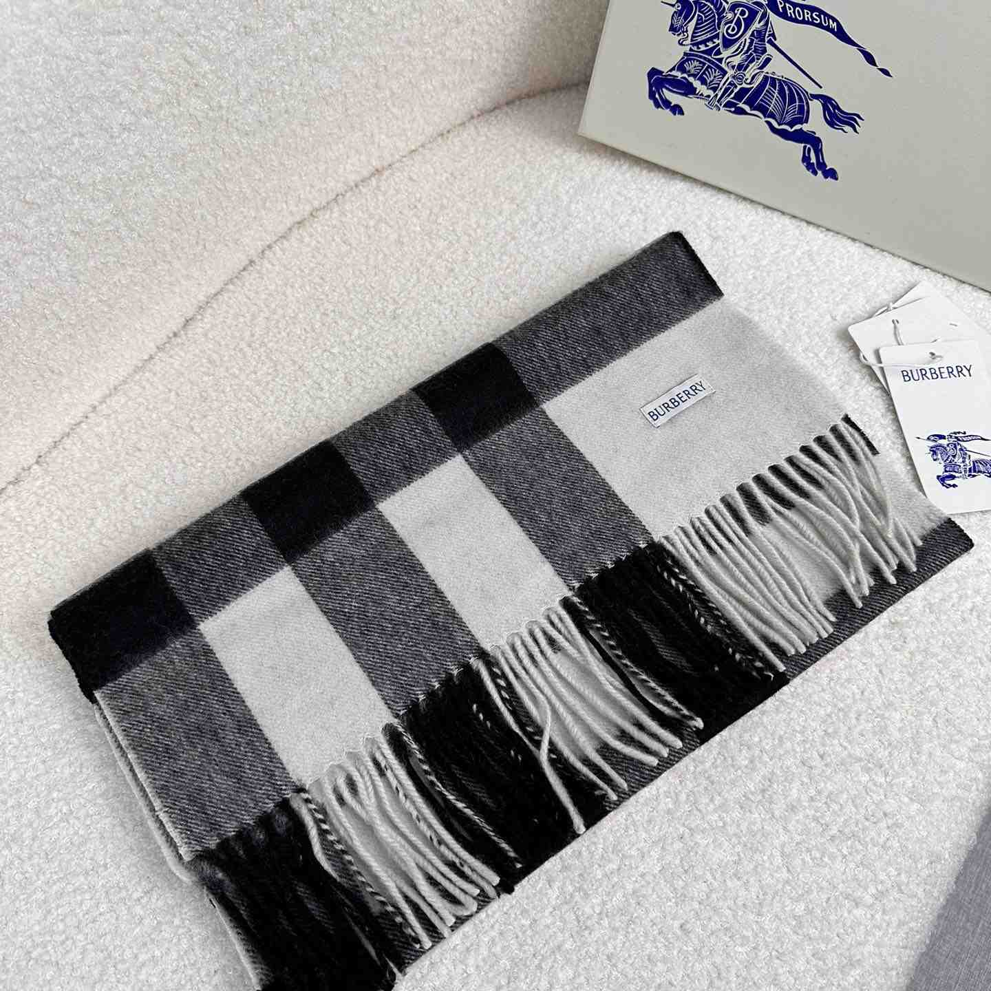 Burberry Scarf   180*40cm - FashionPlug
