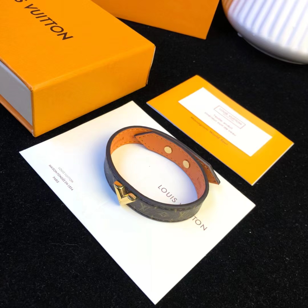 Louis Vuitton Bracelet   - FashionPlug