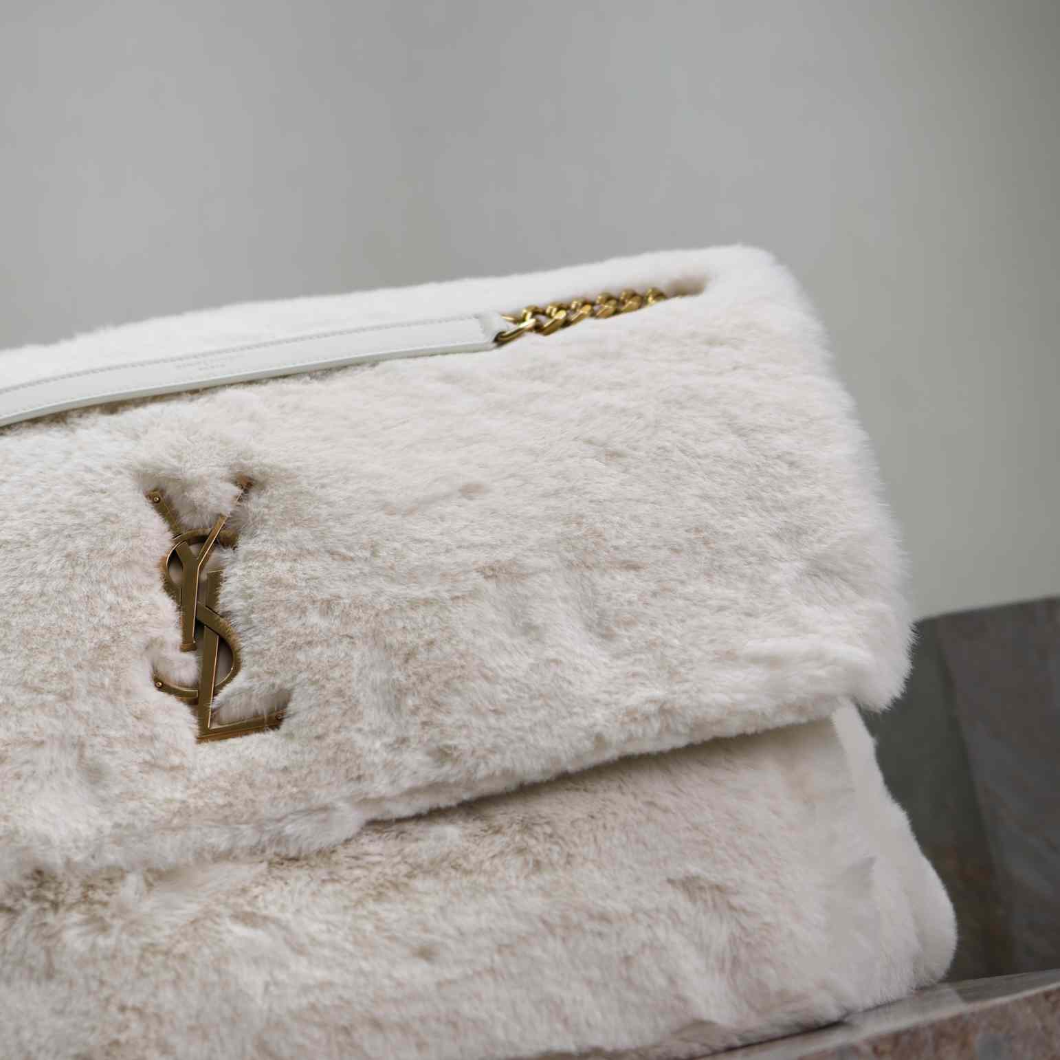 Saint Laurent Niki Oversized Soft Bag  (47×34×16cm) - FashionPlug