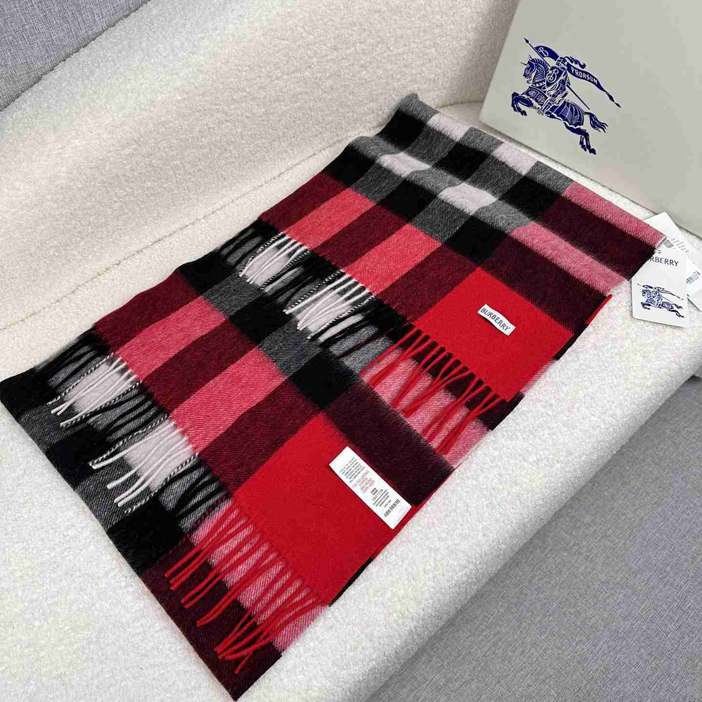 Burberry Scarf   180*40cm - FashionPlug