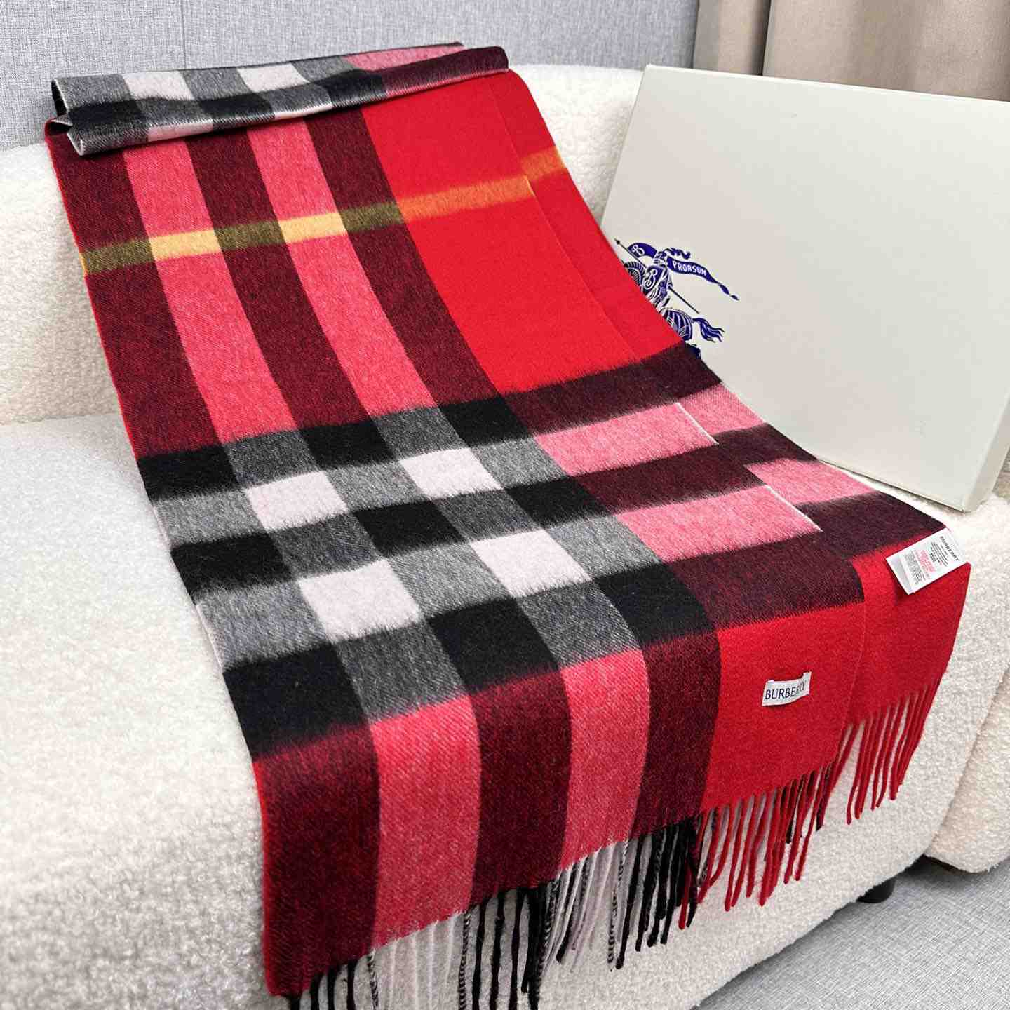 Burberry Scarf   180*40cm - FashionPlug