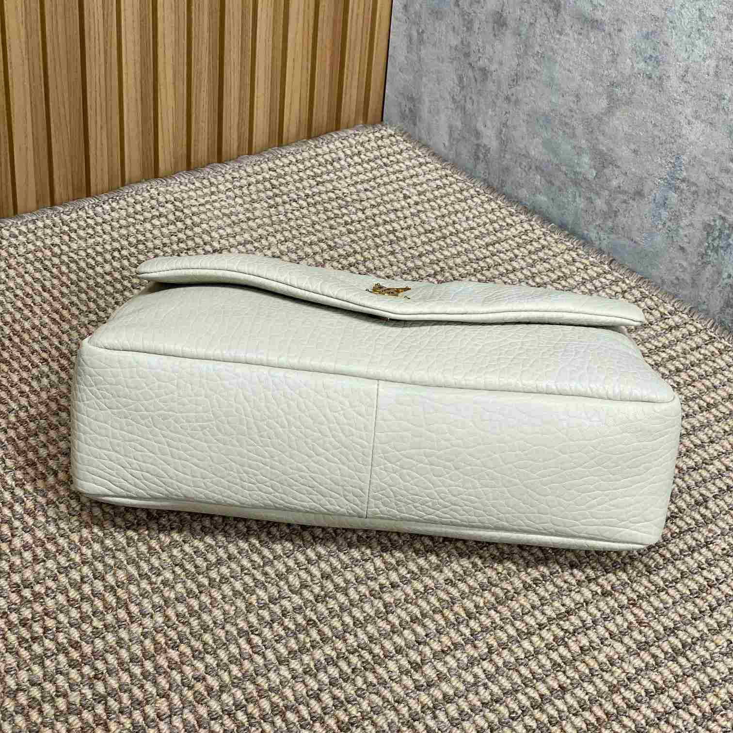 Saint Laurent Calypso Large In Grained Lambskin - FashionPlug