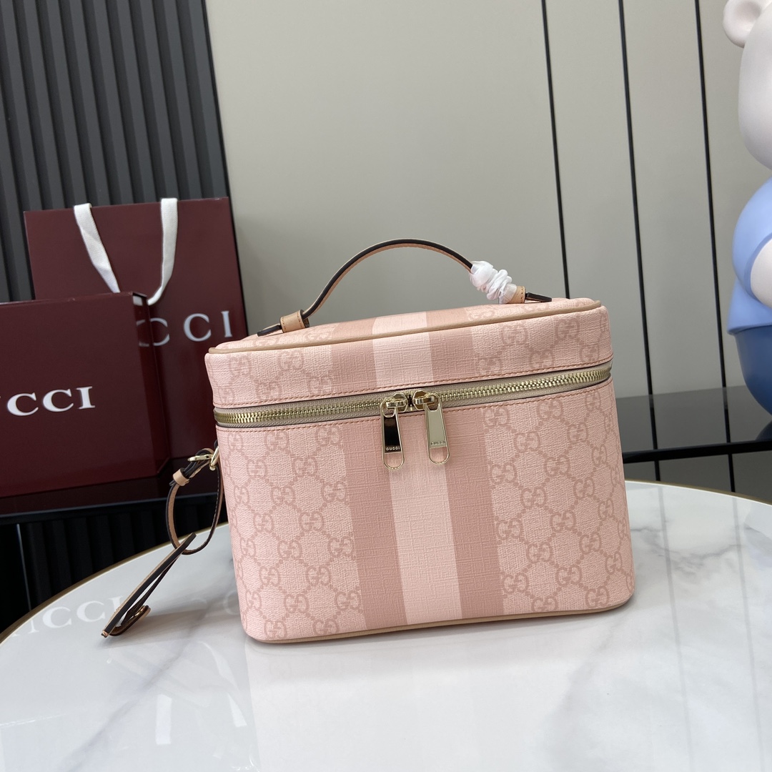 Gucci Ophidia Medium Travel Bag - FashionPlug