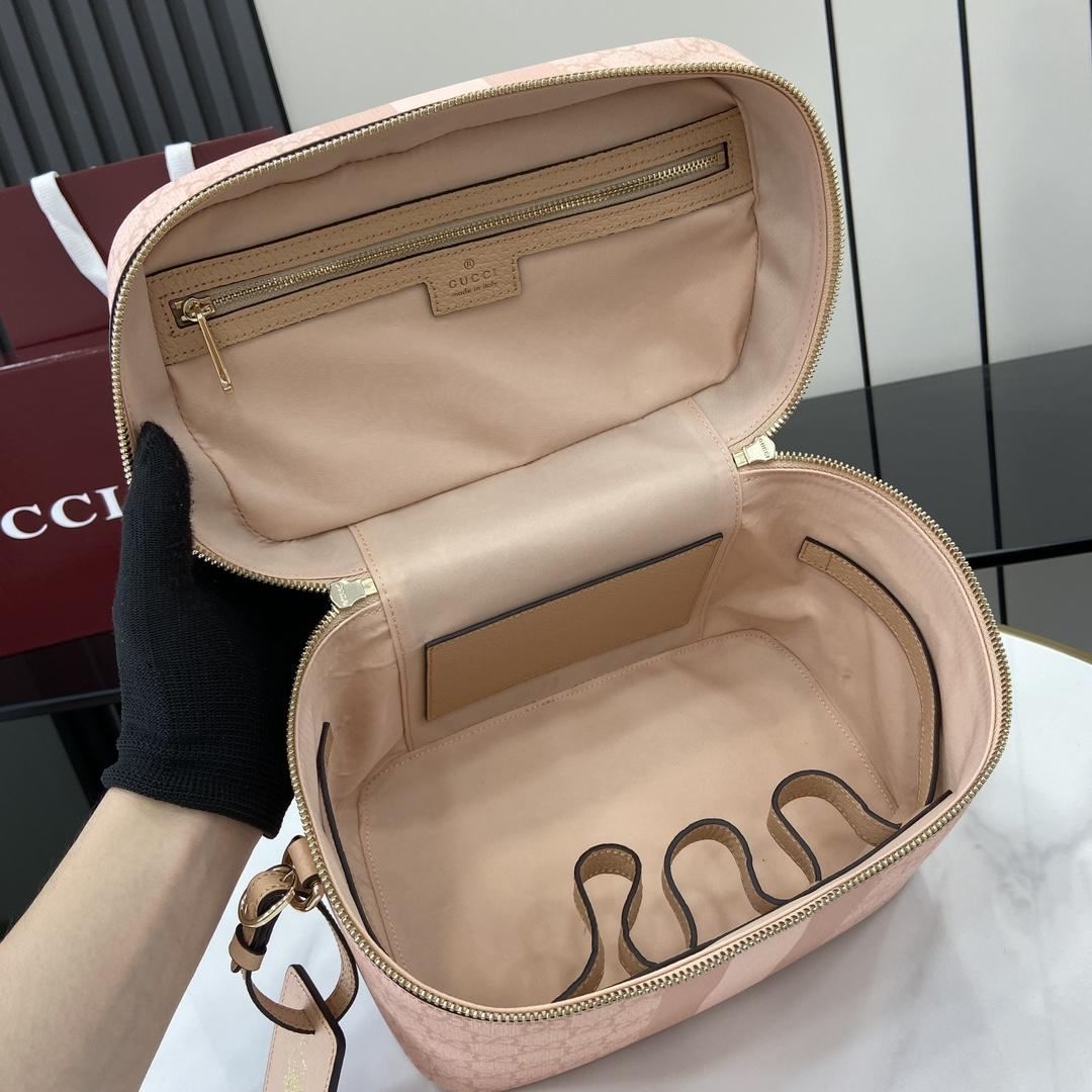 Gucci Ophidia Medium Travel Bag - FashionPlug
