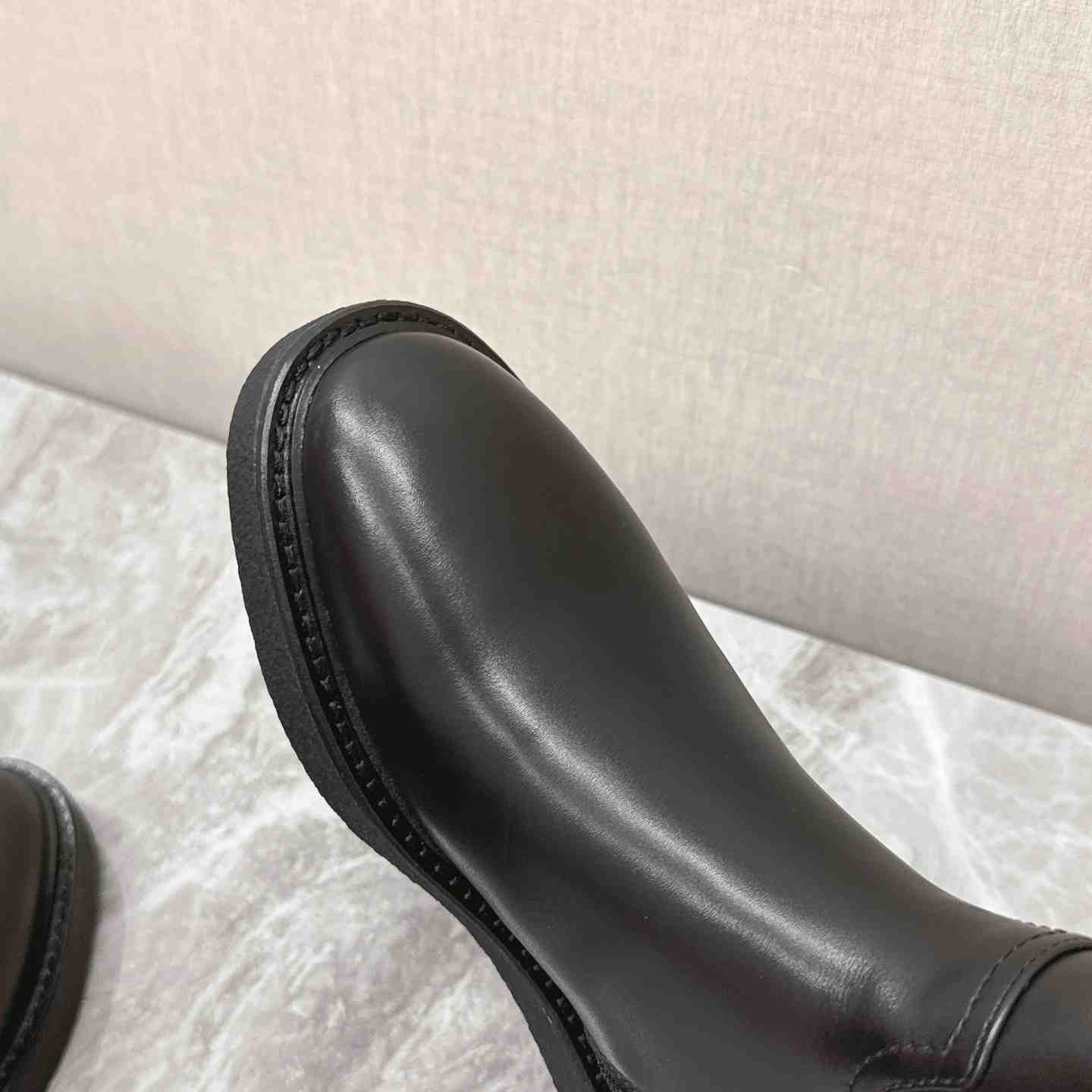 Gucci Women's Slim Horsebit Ankle Boot - FashionPlug