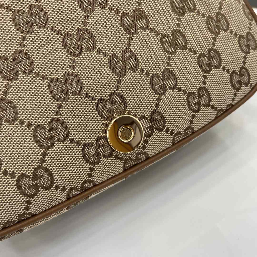 Gucci Blondie Mini Shoulder Bag - FashionPlug