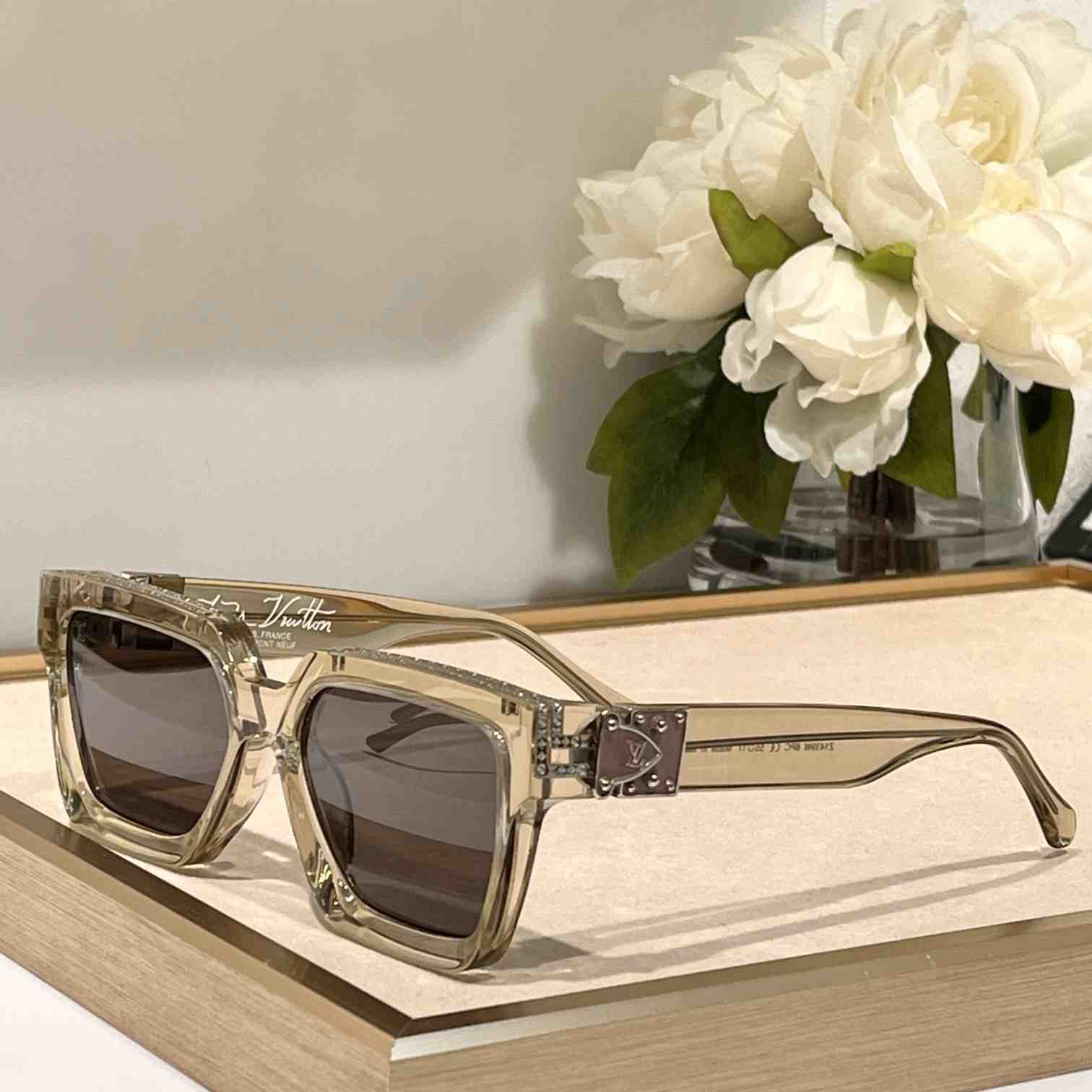 Louis Vuitton 1.1 Millionaires Square Sunglasses  LV96006 - FashionPlug