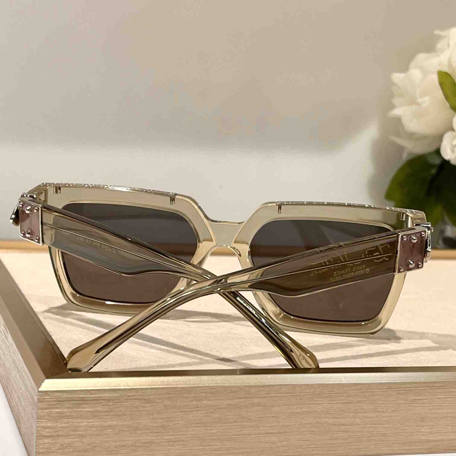 Louis Vuitton 1.1 Millionaires Square Sunglasses  LV96006 - FashionPlug