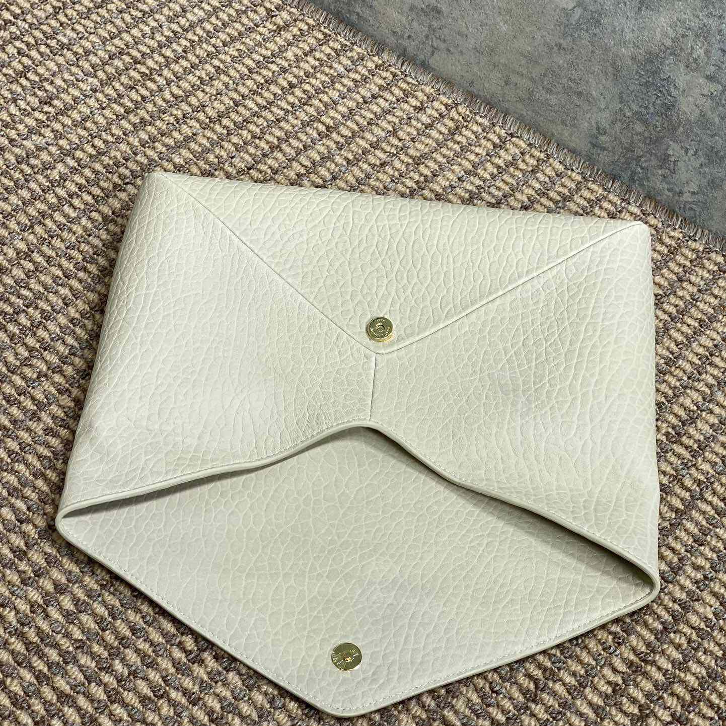 Saint Laurent Cassandre Large Envelope Pouch In Lambskin - FashionPlug