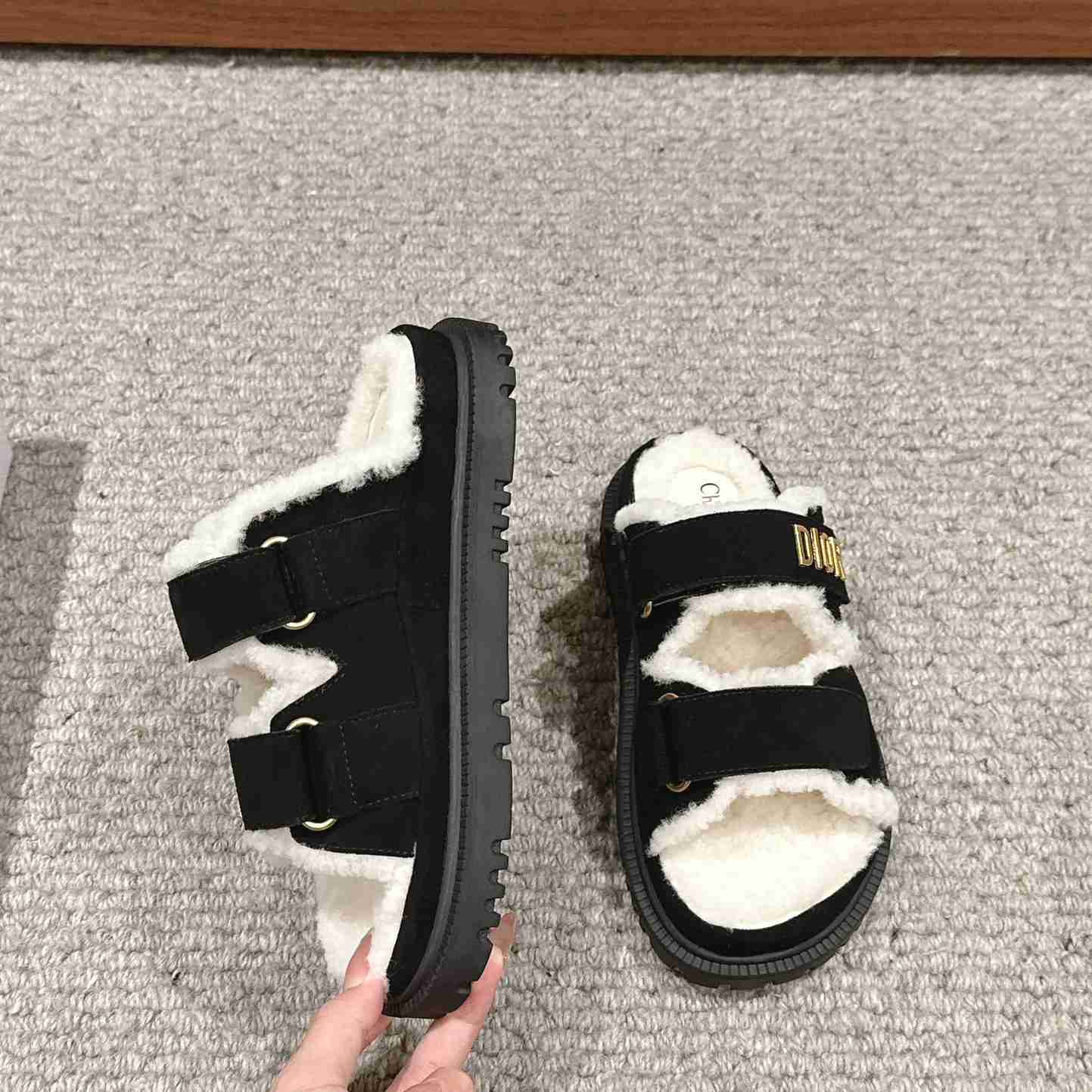 Dior Dioract Slide  - FashionPlug