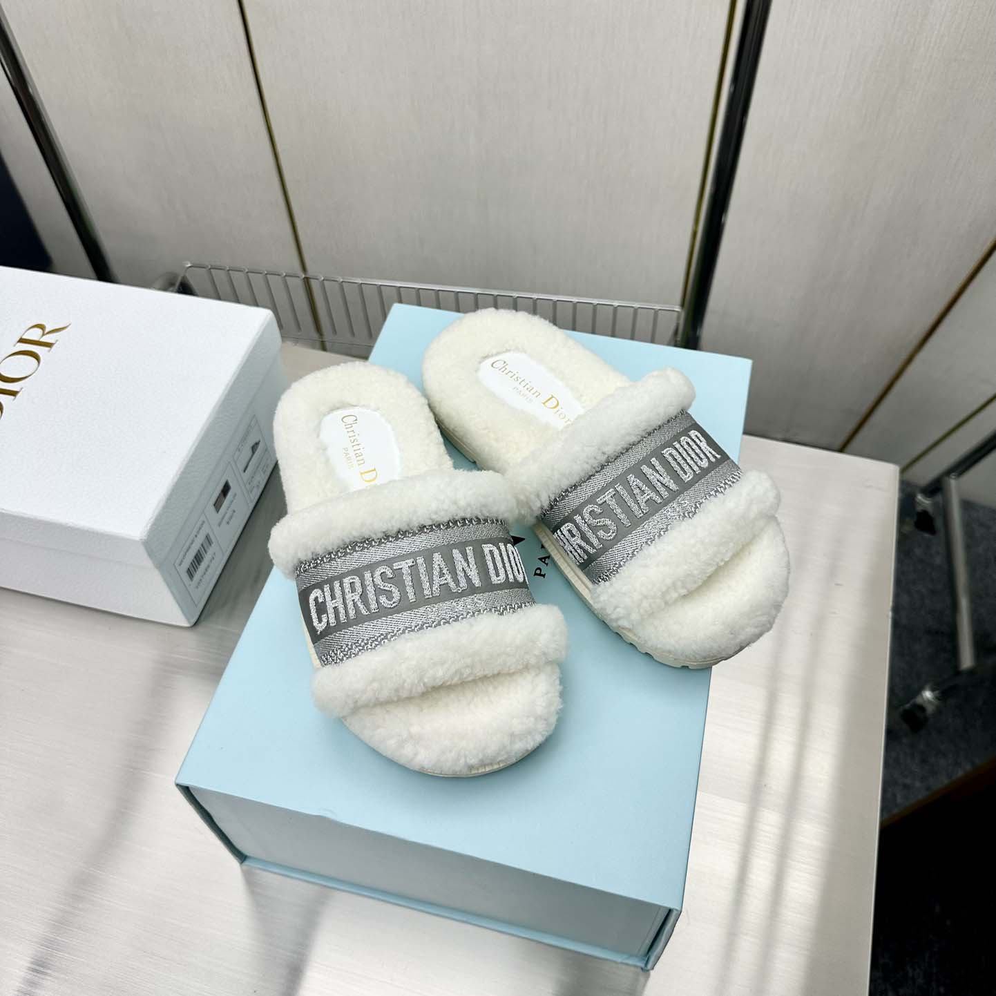 Dior Dway Flip Flops - FashionPlug