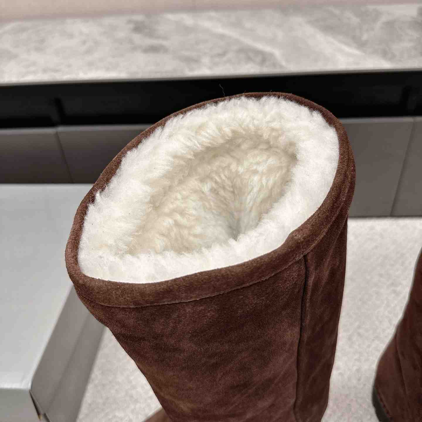 Balenciaga High Boot - FashionPlug