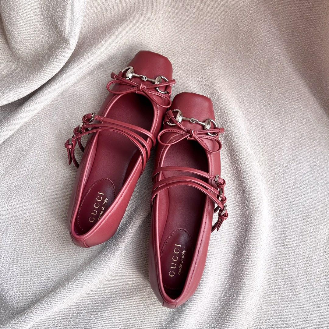 Gucci Women's Gucci Horsebit Ballet Flat - FashionPlug