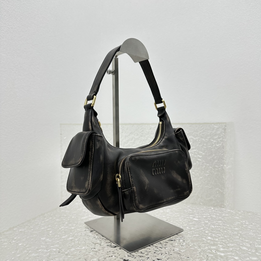 Miu Miu Nappa Leather Pocket Bag (21-12-6cm) - FashionPlug