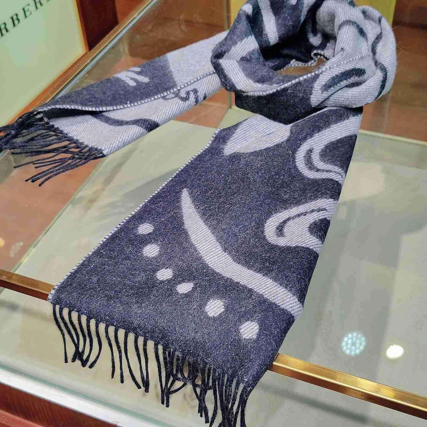 Burberry Mirrored Horse Cashmere Scarf - FashionPlug
