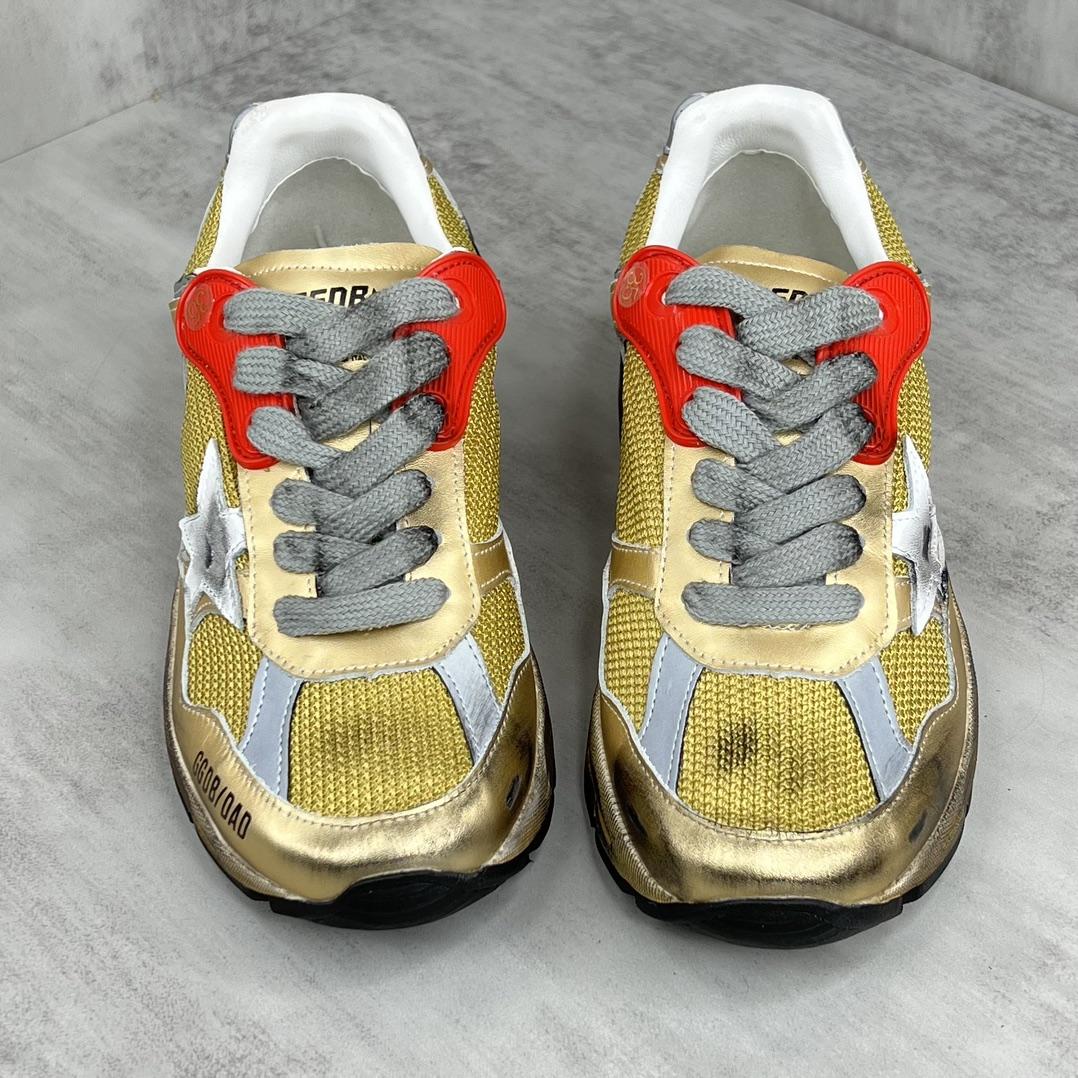 Golden Goose Dad-Star 'Gold' - FashionPlug