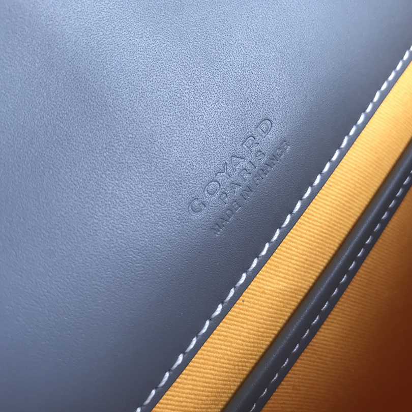 Goyard Belvédère MM Bag - FashionPlug