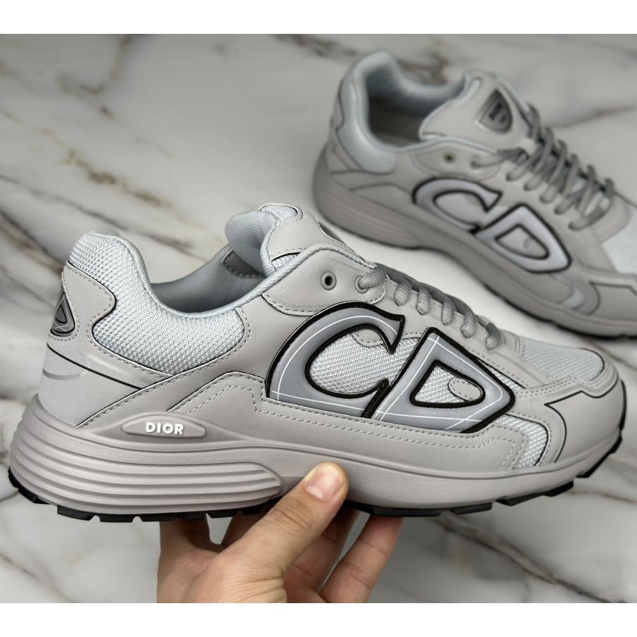 Dior B30 Sneaker  - FashionPlug