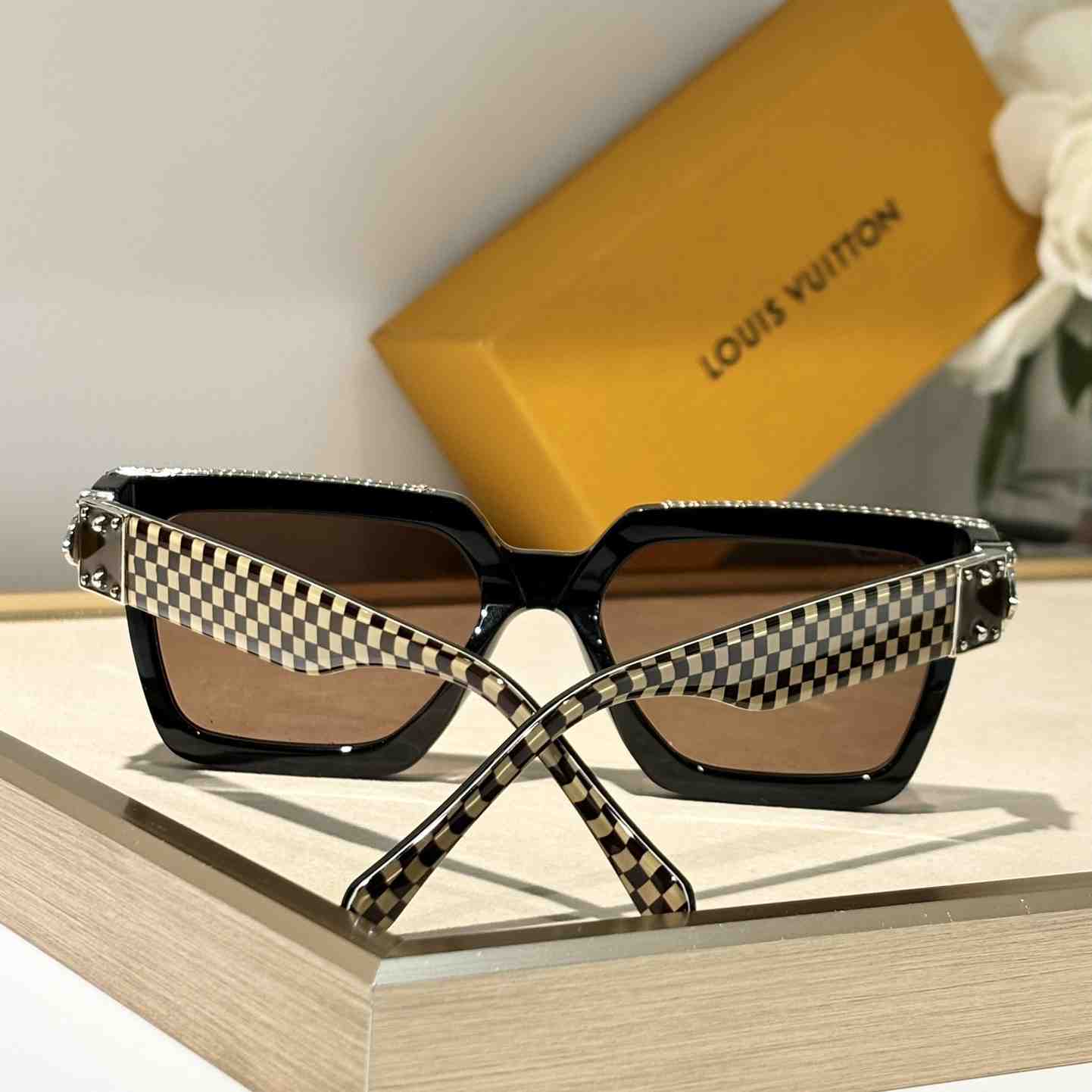 Louis Vuitton 1.1 Millionaires Damier Pop Sunglasses  Z2394W - FashionPlug