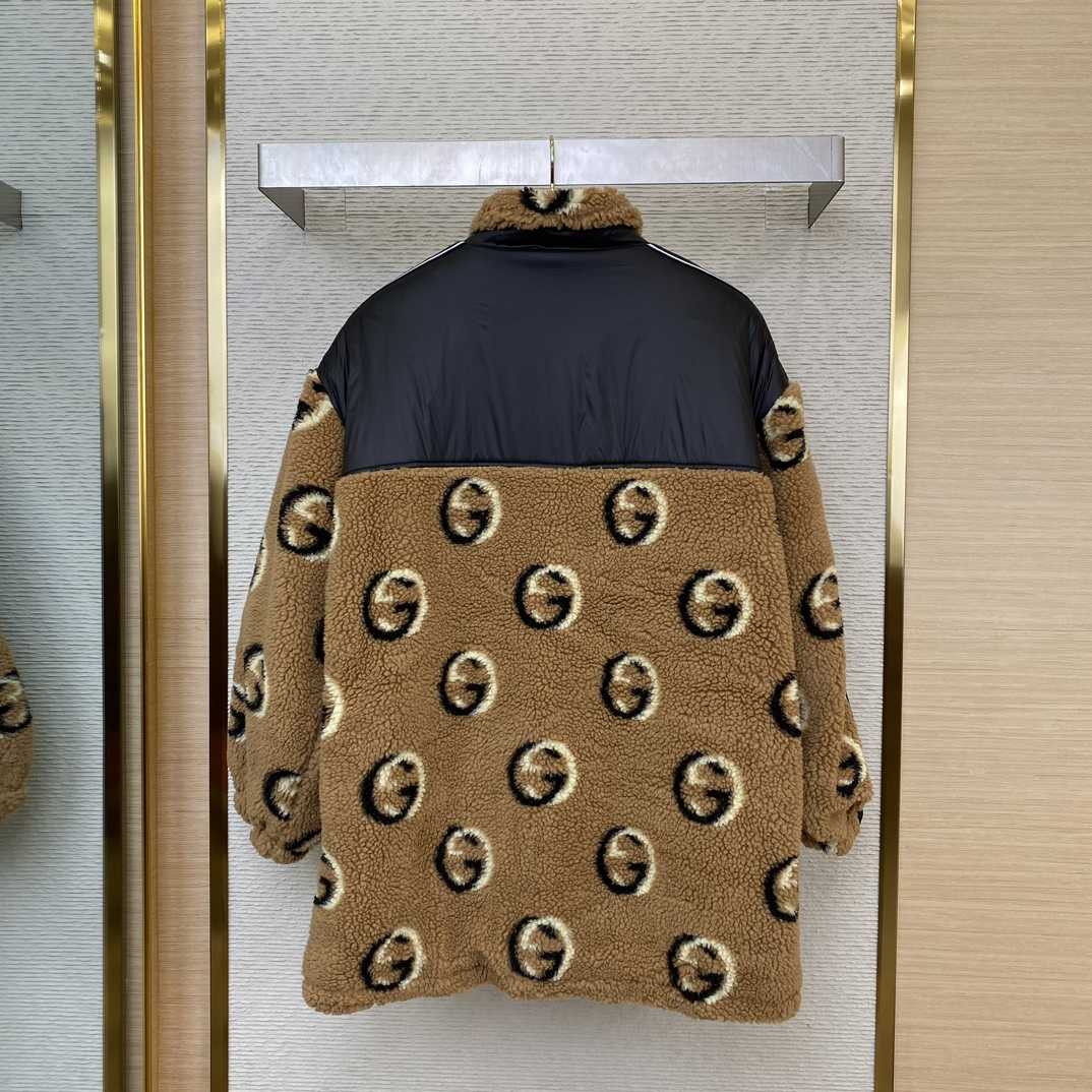 Gucci GG Wool Fleece Jacquard Zip Jacket - FashionPlug