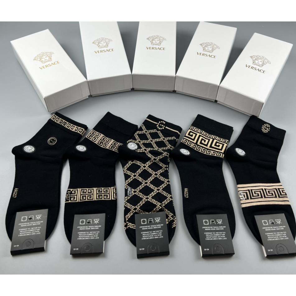 Versace Socks/Box - FashionPlug