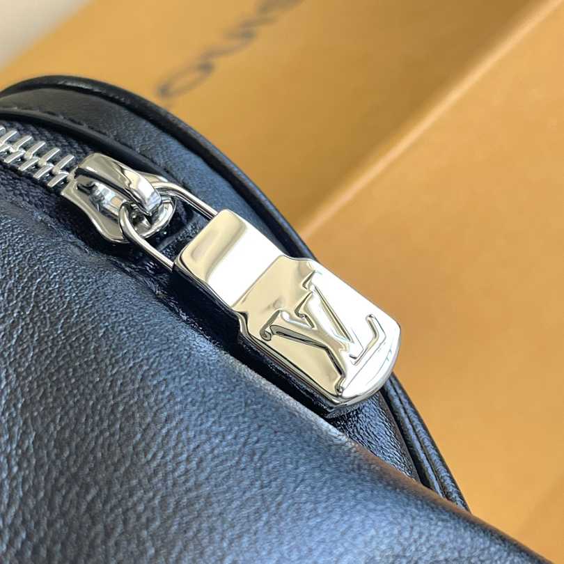 Louis Vuitton Montsouris Vibe PM  M12587 - FashionPlug