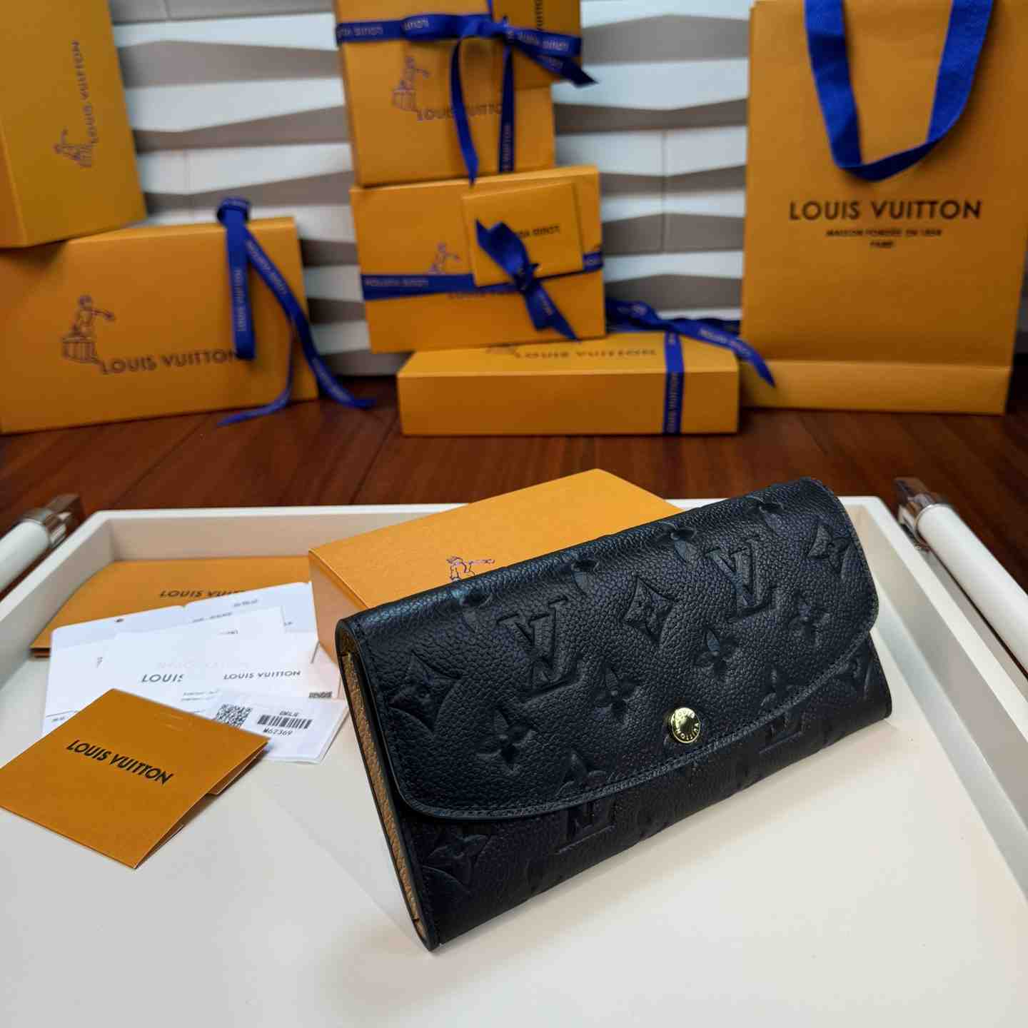 Louis Vuitton Emilie Wallet  M62369 - FashionPlug
