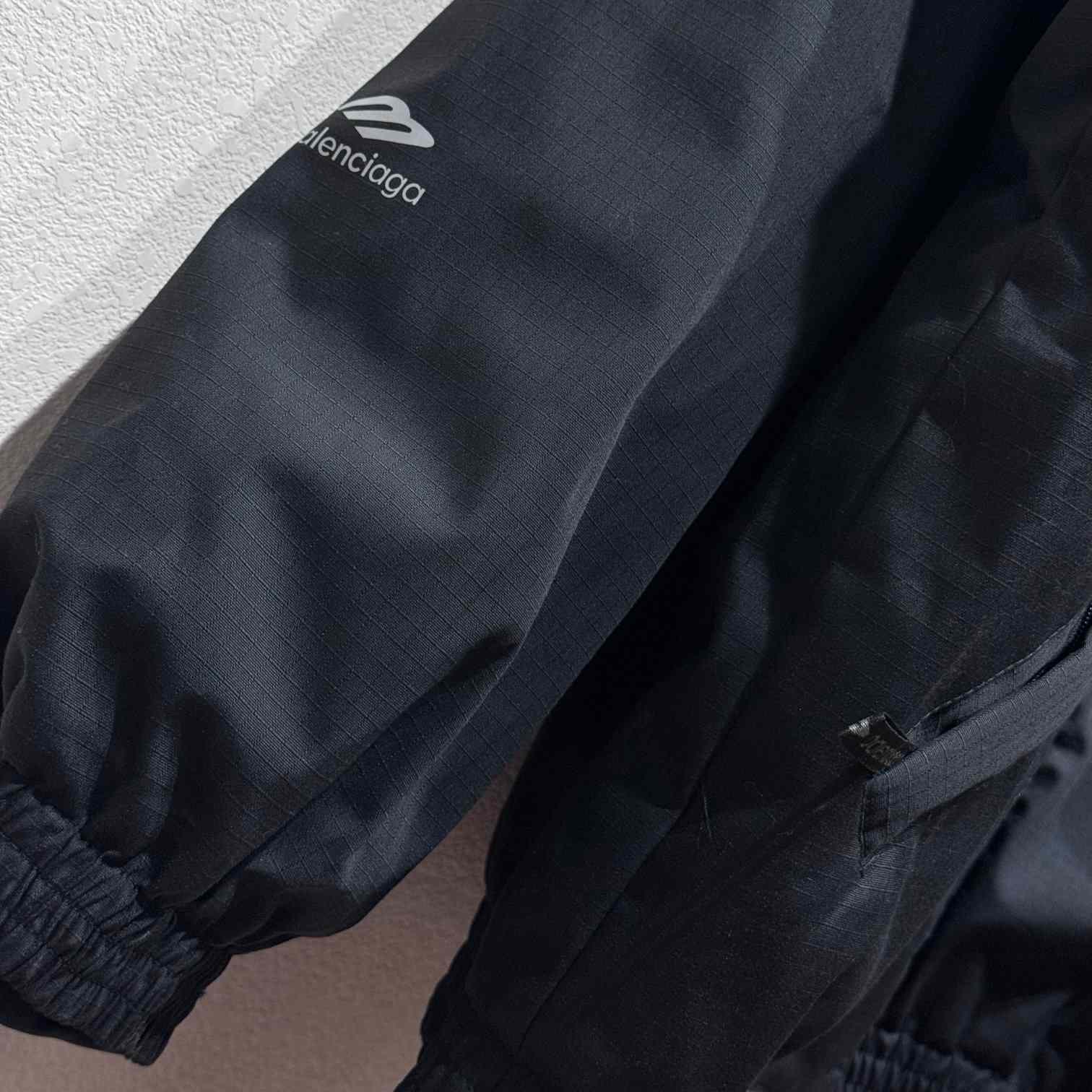 Balenciaga Black 3B Sports Icon Ski Jacket - FashionPlug