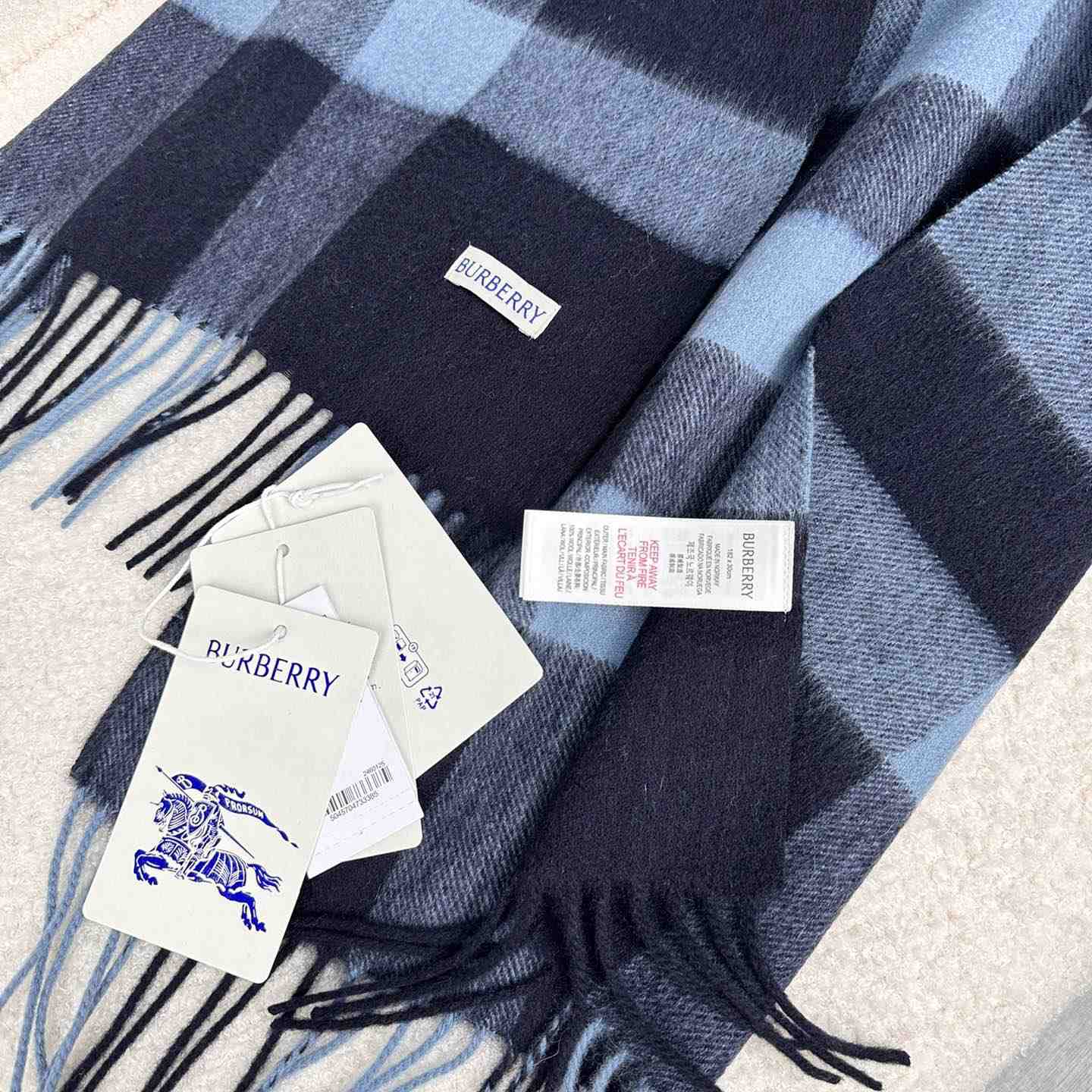 Burberry Scarf   180*40cm - FashionPlug