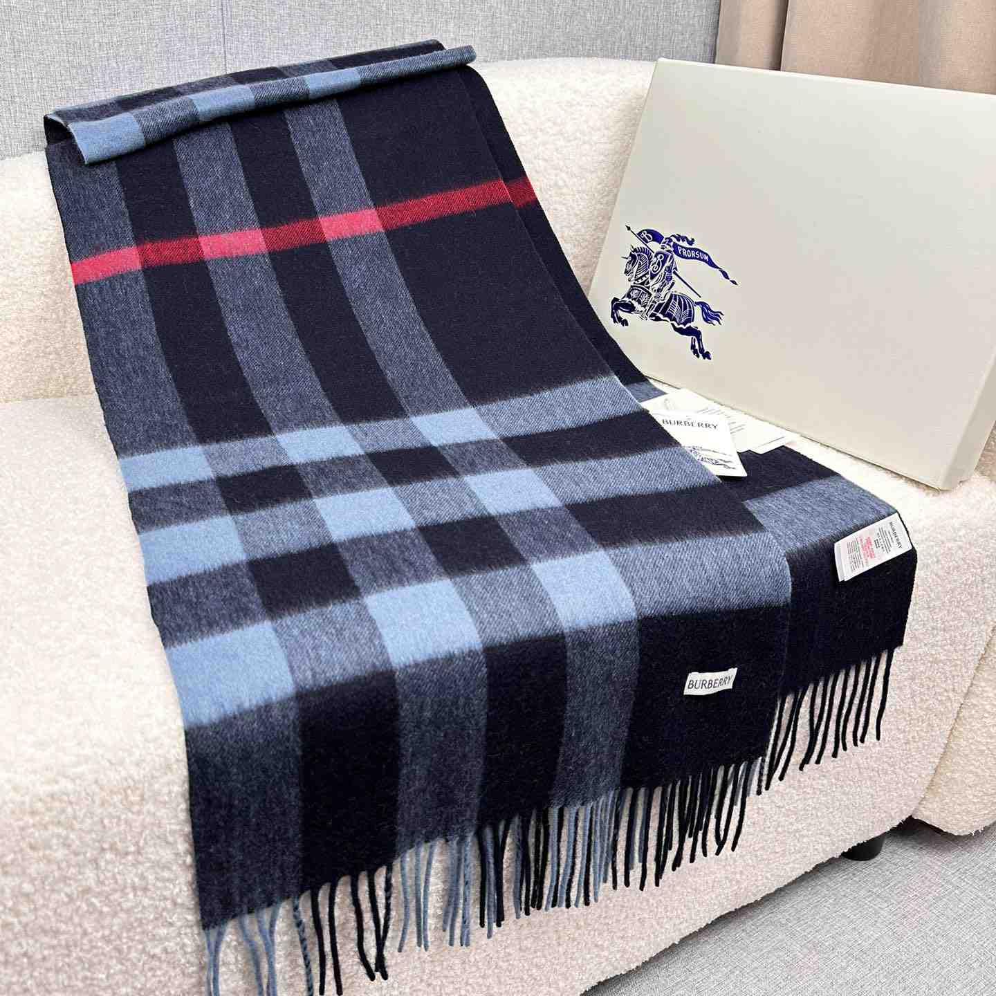 Burberry Scarf   180*40cm - FashionPlug