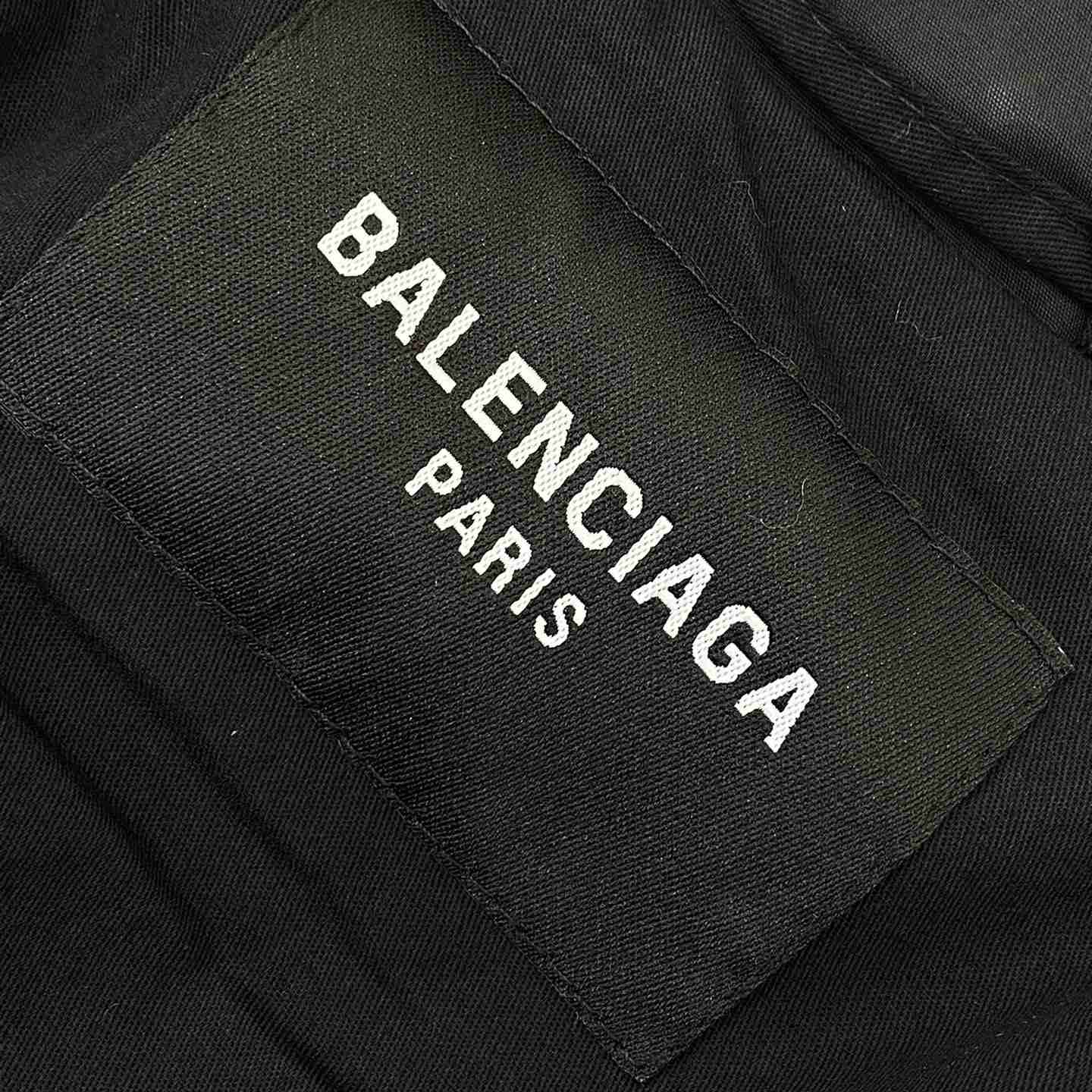 Balenciaga Logo-print Hooded Padded Jacket - FashionPlug