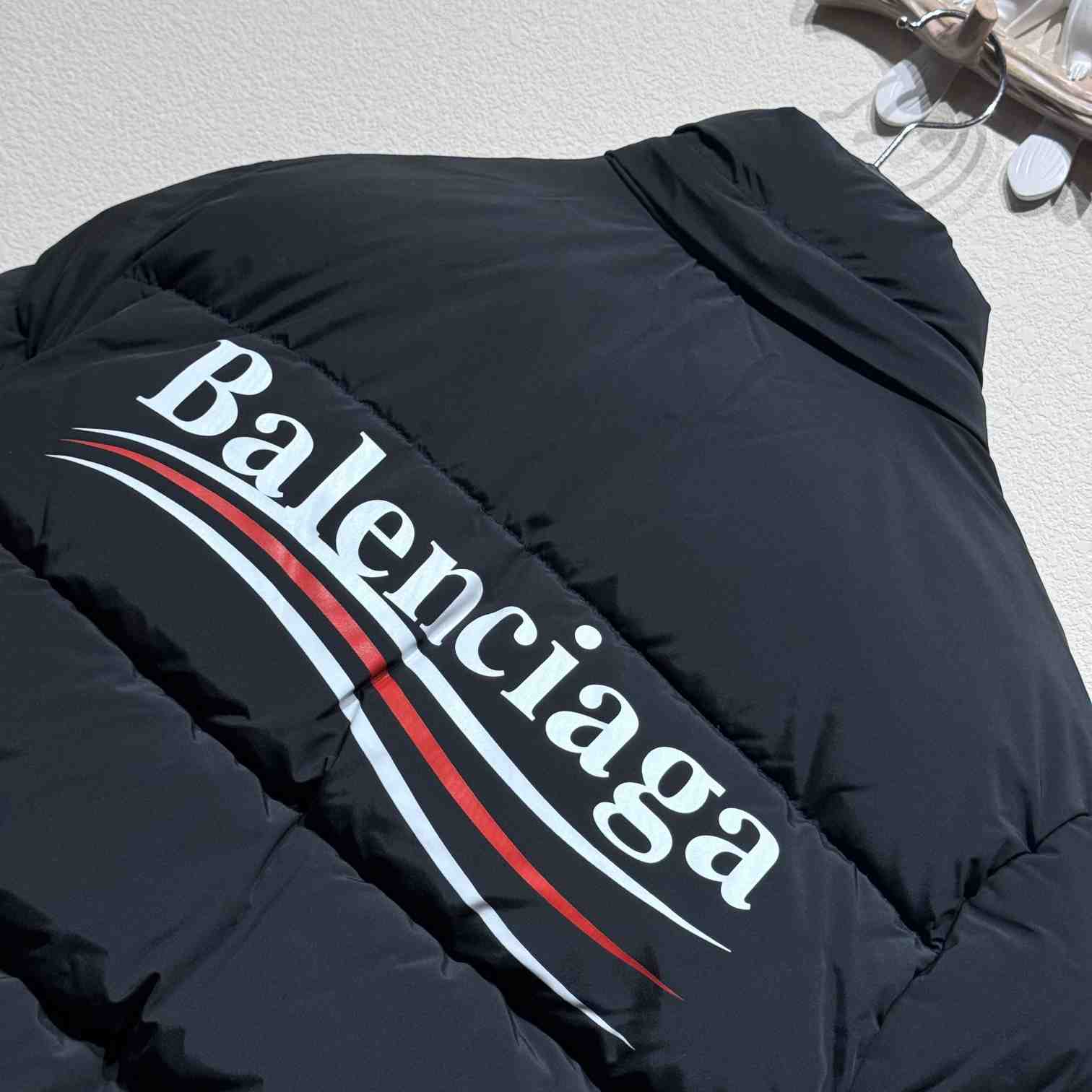 Balenciaga Puffer Jacket - FashionPlug
