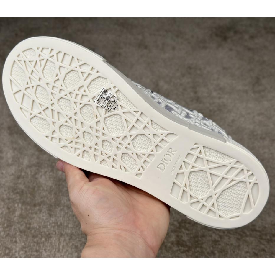 Dior B33 Sneaker   - FashionPlug