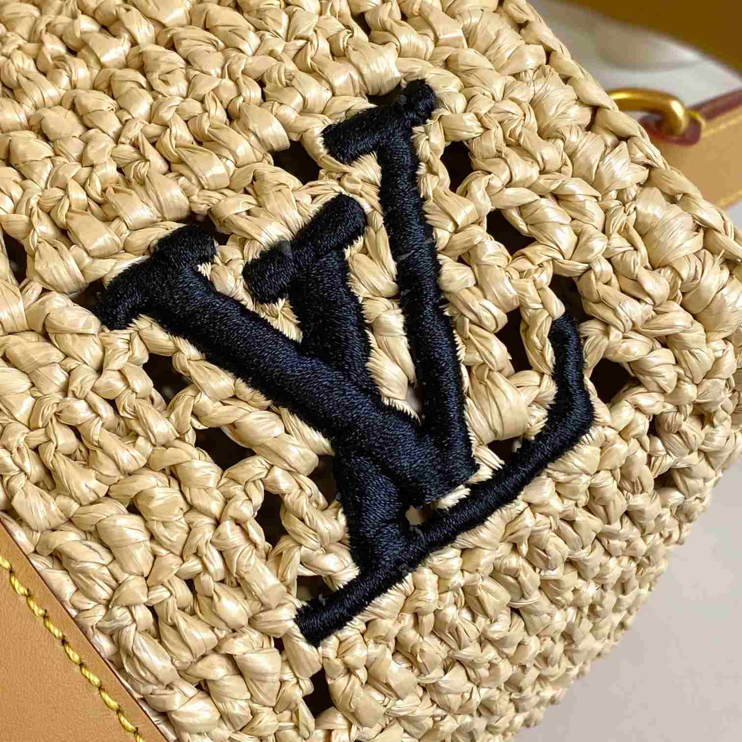 Louis Vuitton Keepall Bandoulière 25  M25010 - FashionPlug