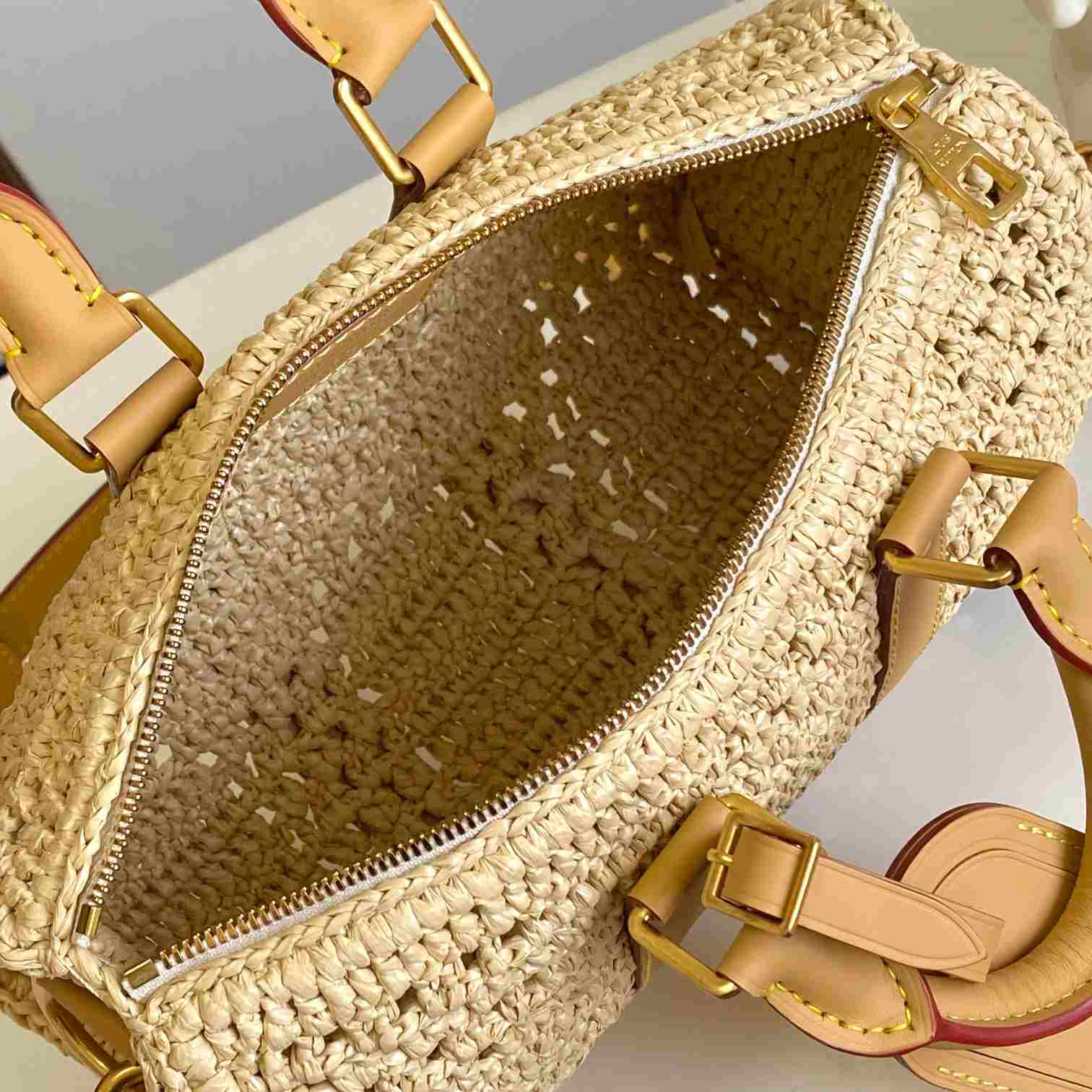 Louis Vuitton Keepall Bandoulière 25  M25010 - FashionPlug