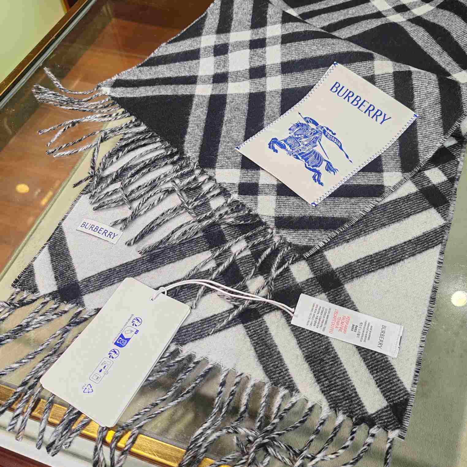 Burberry Check Cashmere Scarf - FashionPlug