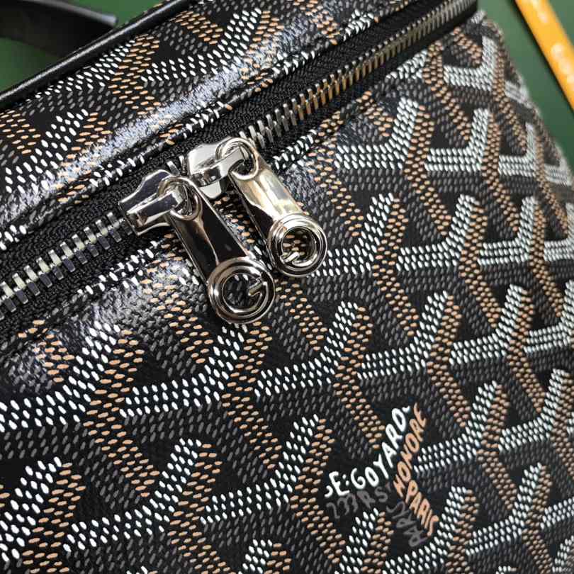 Goyard Muse Vanity Case - FashionPlug