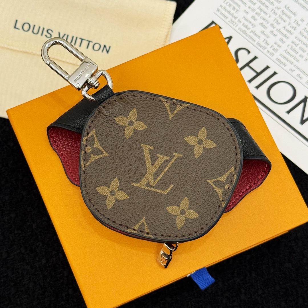 Louis Vuitton 57th Street NYC LV Dog Bag Charm   - FashionPlug