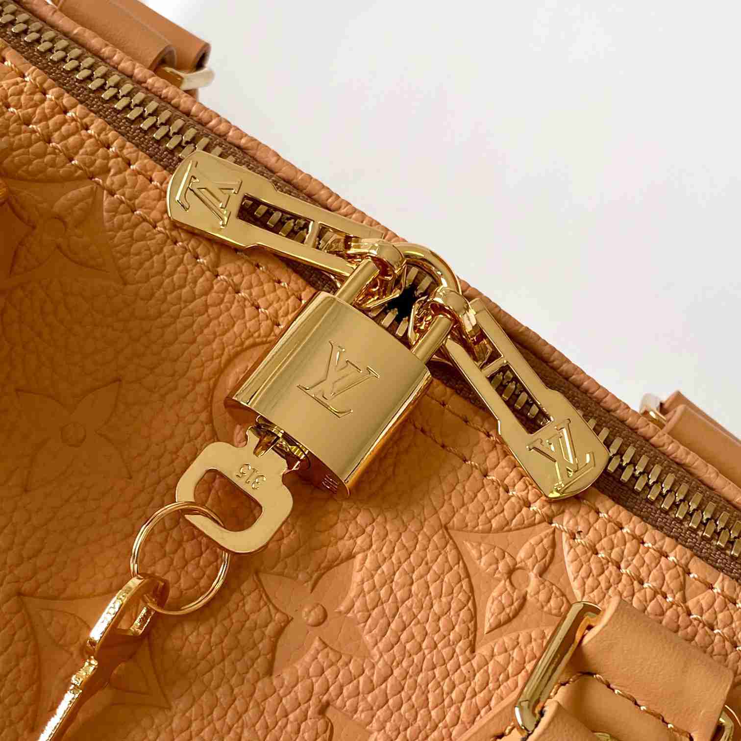 Louis Vuitton Speedy Soft 30  M11323 - FashionPlug