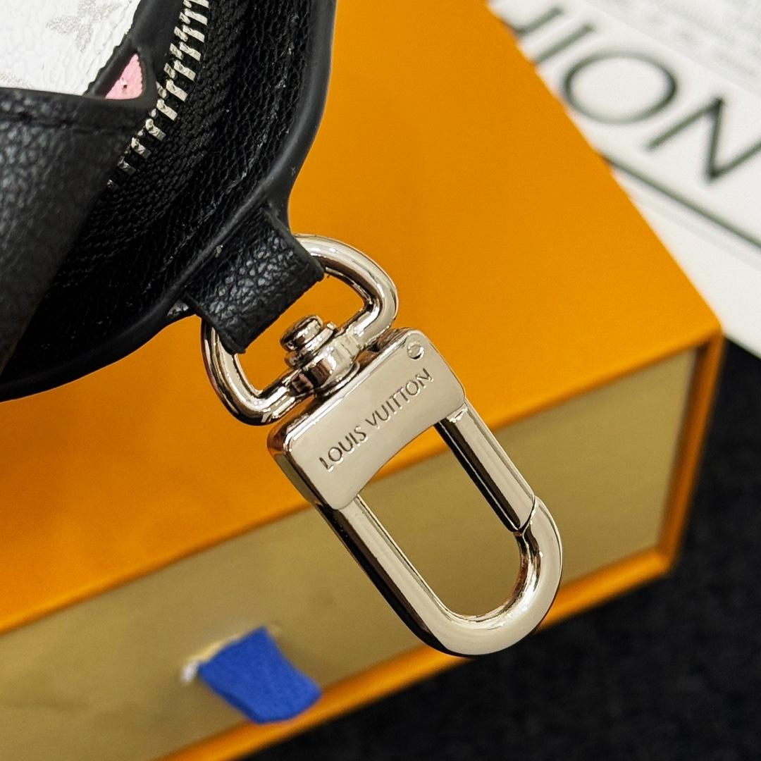 Louis Vuitton 57th Street NYC LV Dog Bag Charm  M02272 - FashionPlug