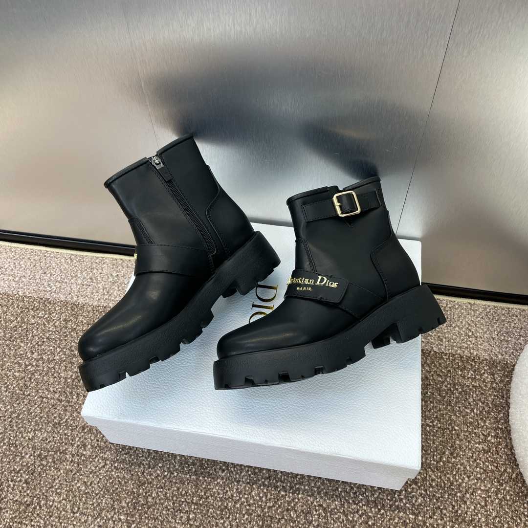 Dior D-Quest Ankle Boot  - FashionPlug