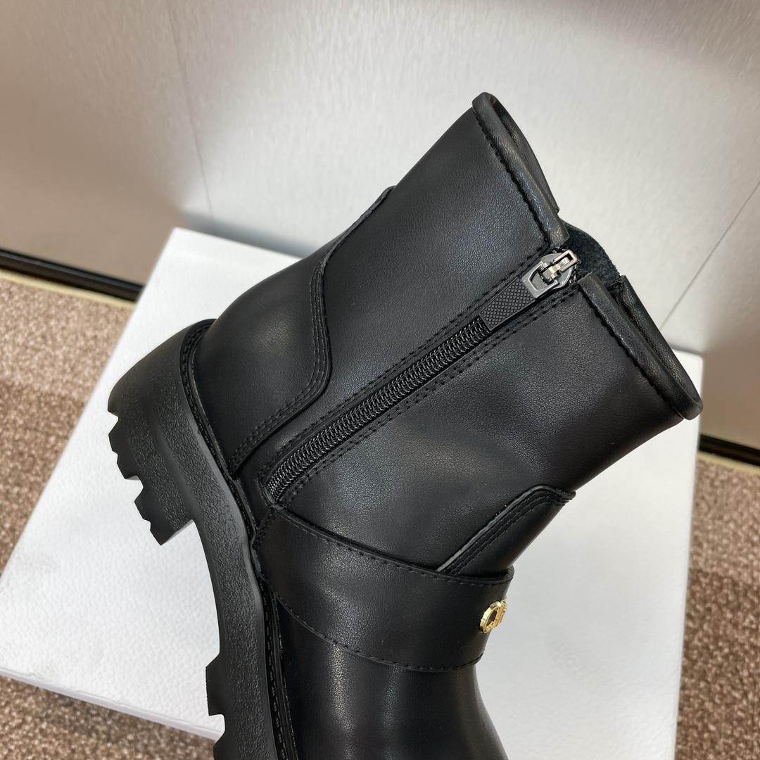 Dior D-Quest Ankle Boot  - FashionPlug