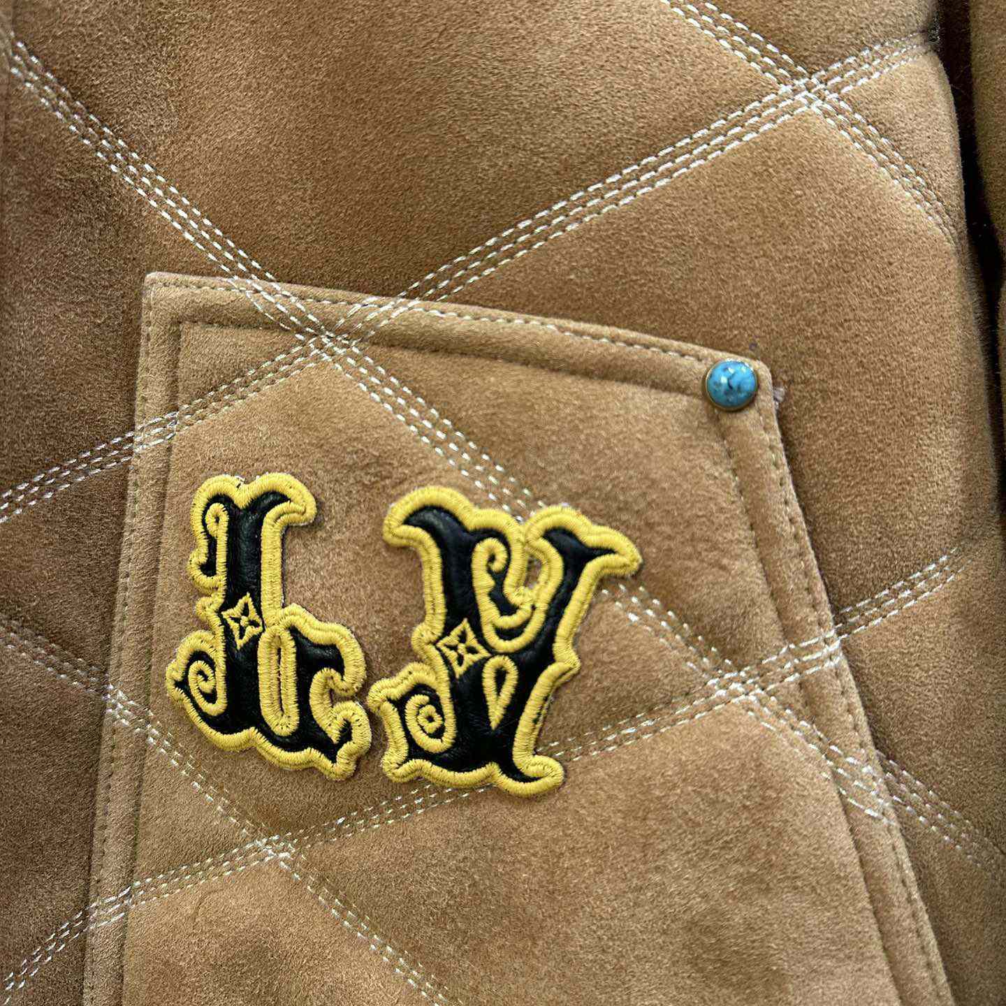 Louis Vuitton Embroidered Shearling Workwear Blouson   1AFXIM - FashionPlug
