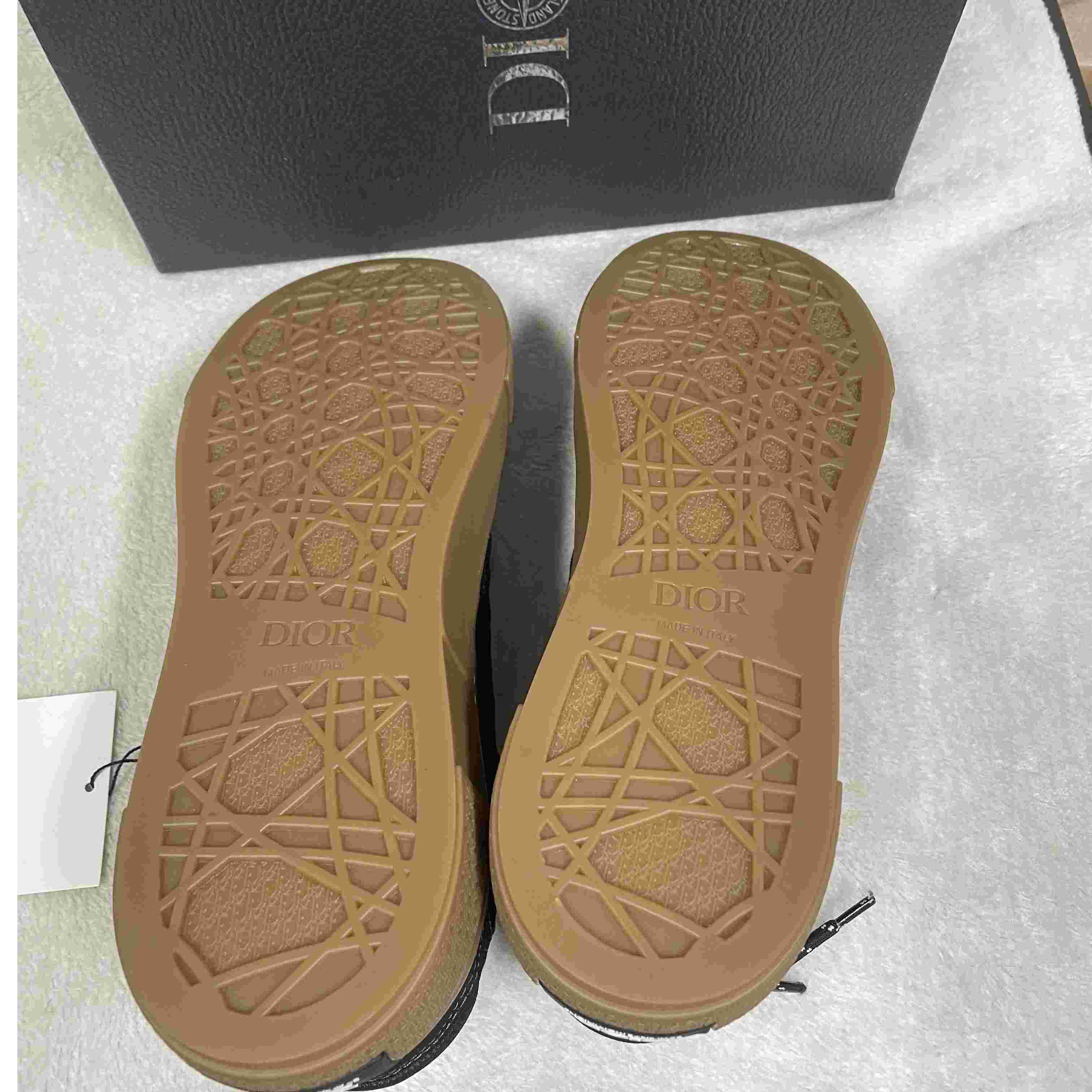 Dior And STONE ISLAND B33 Sneaker   - FashionPlug