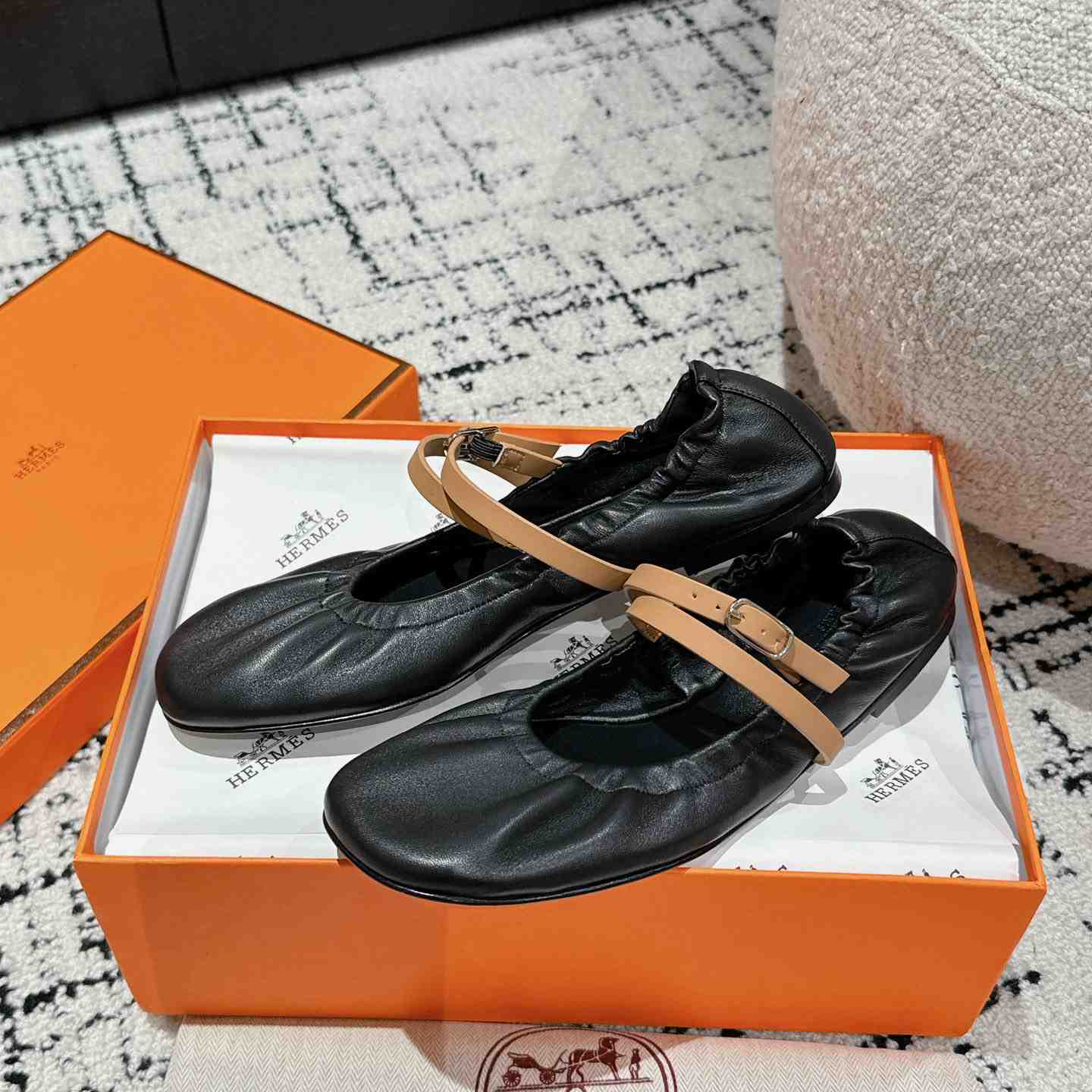 Hermes Jolly Ballet Flat - FashionPlug