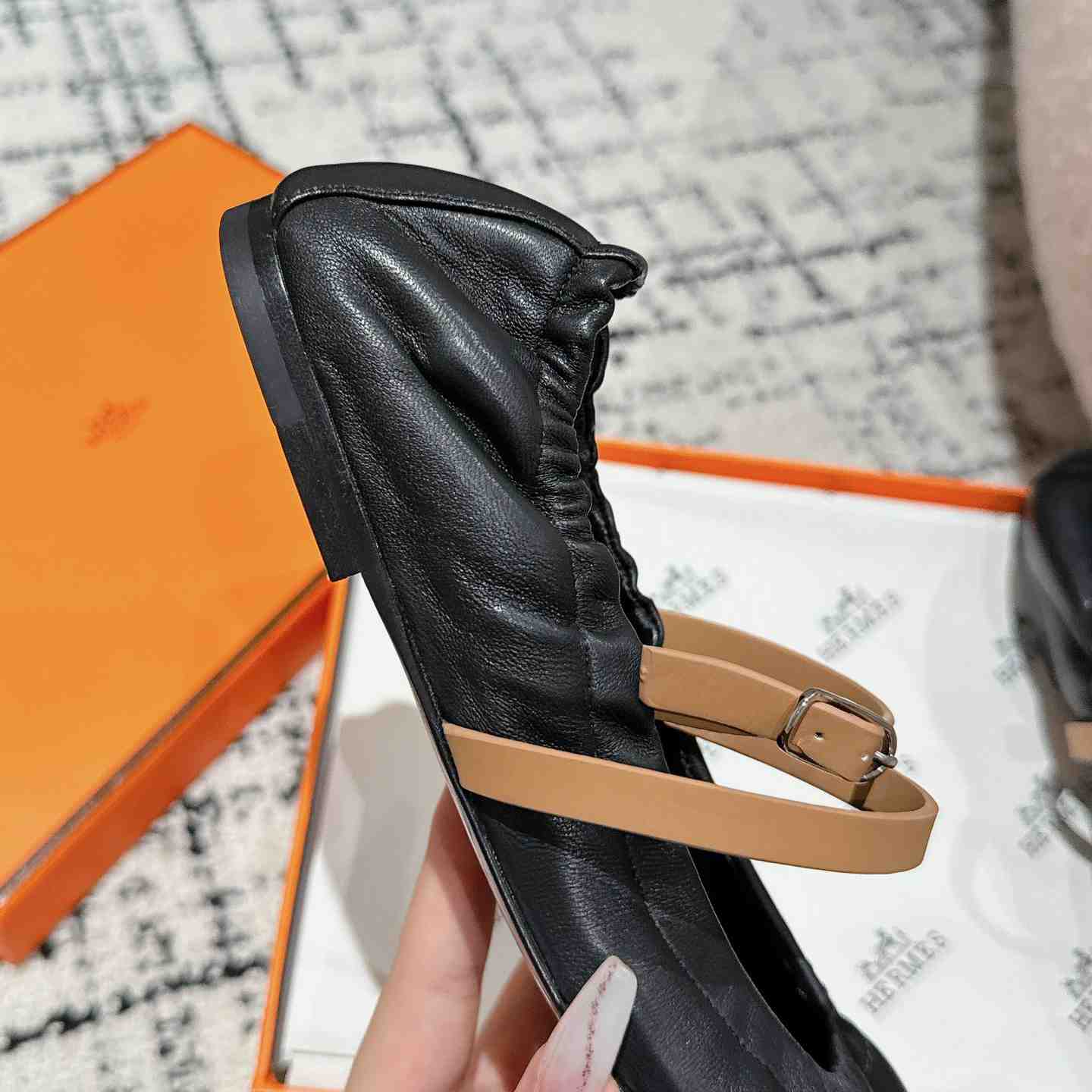 Hermes Jolly Ballet Flat - FashionPlug