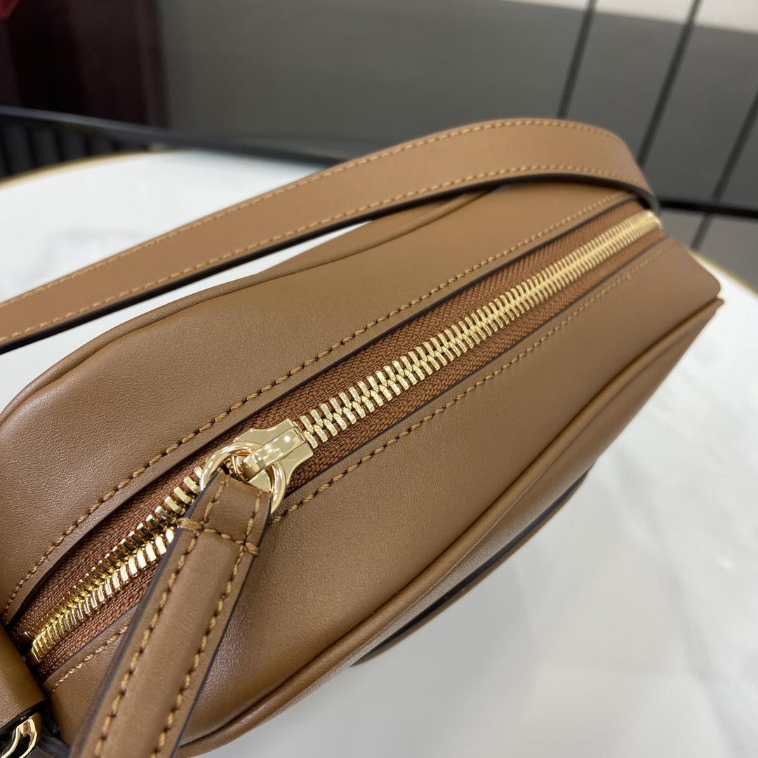 Gucci Blondie Mini Shoulder Bag - FashionPlug