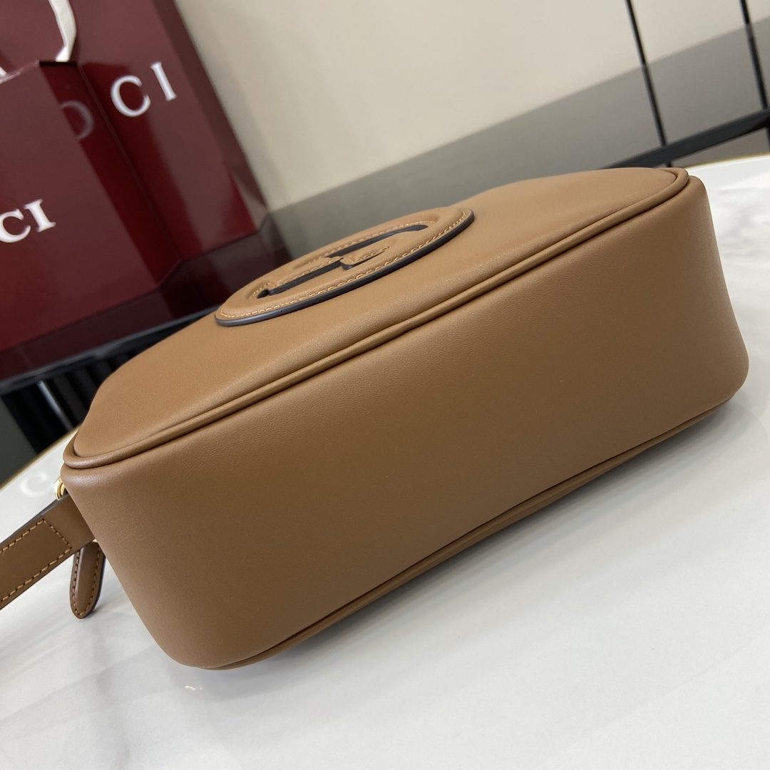 Gucci Blondie Mini Shoulder Bag - FashionPlug